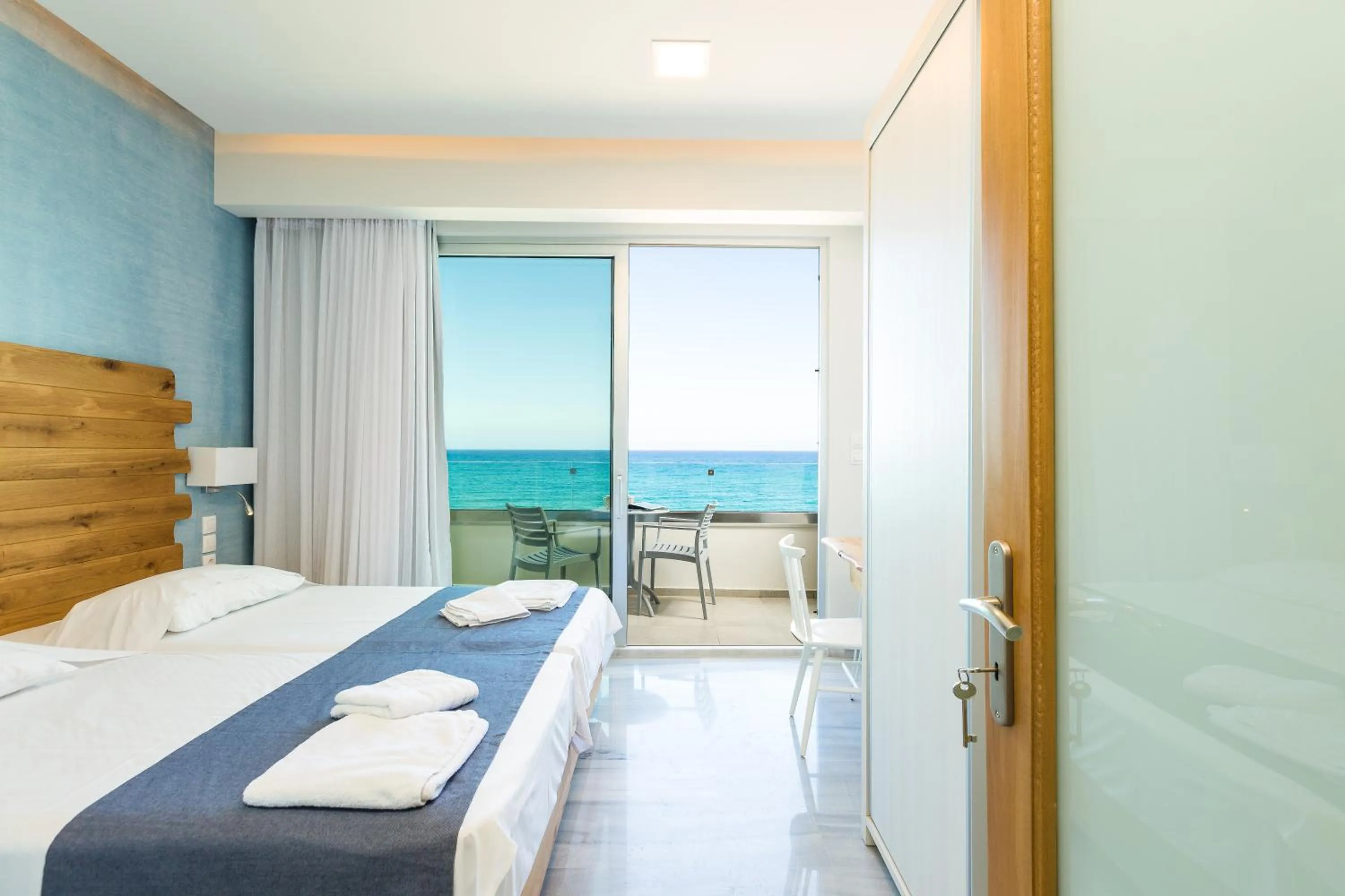 Bedroom, Bed in Meltemi Coast Suites