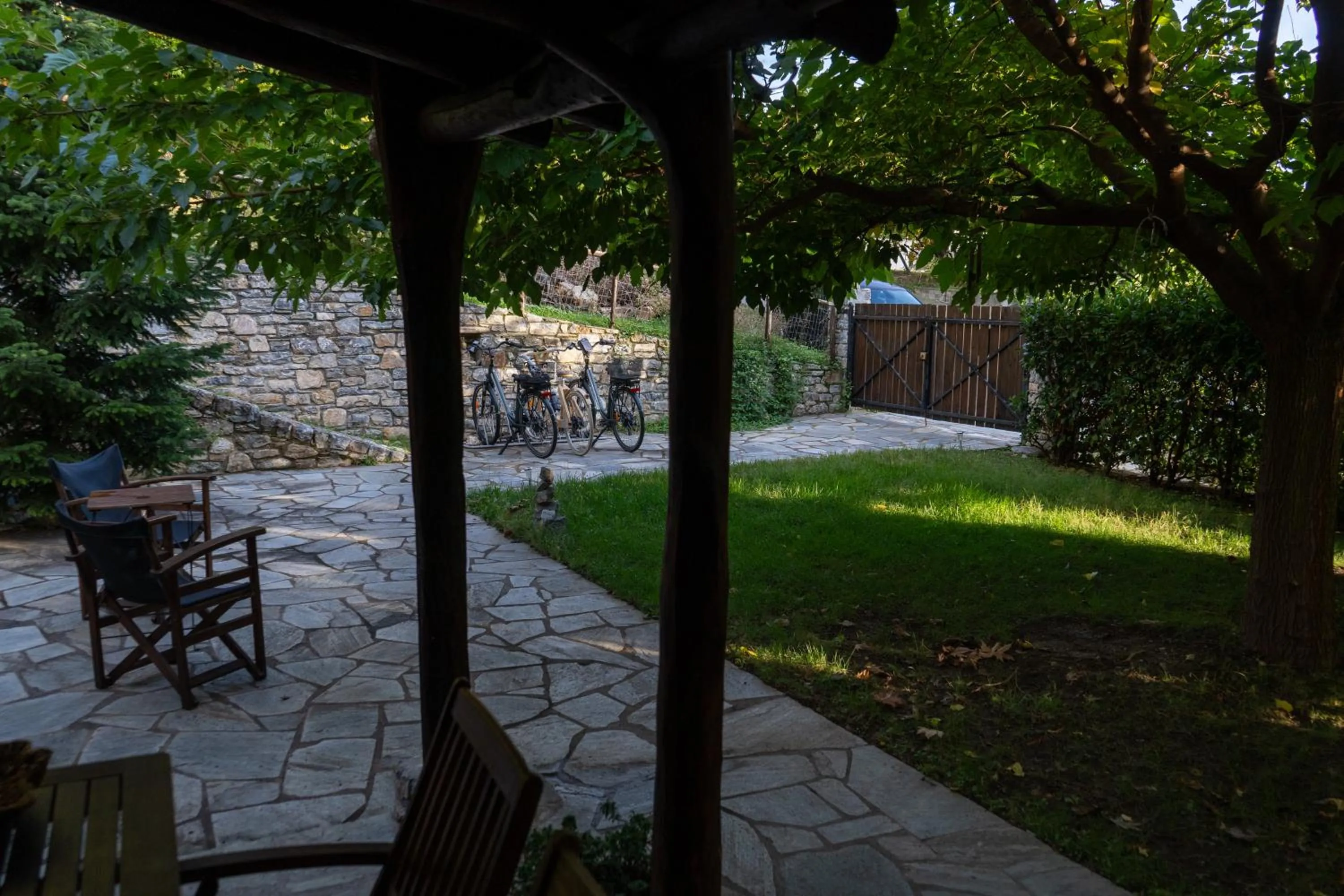 Garden in Archontiko Michael Pelion