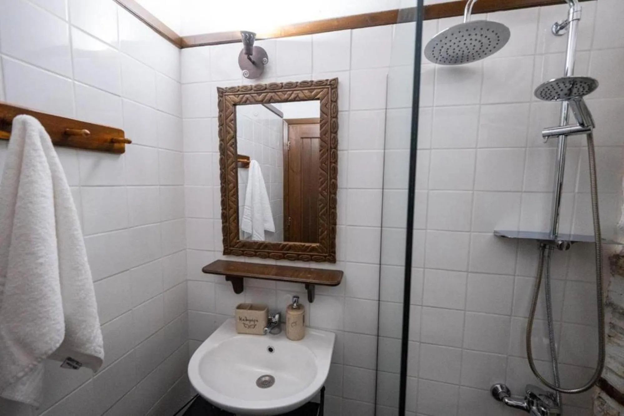 Bathroom in Archontiko Michael Pelion