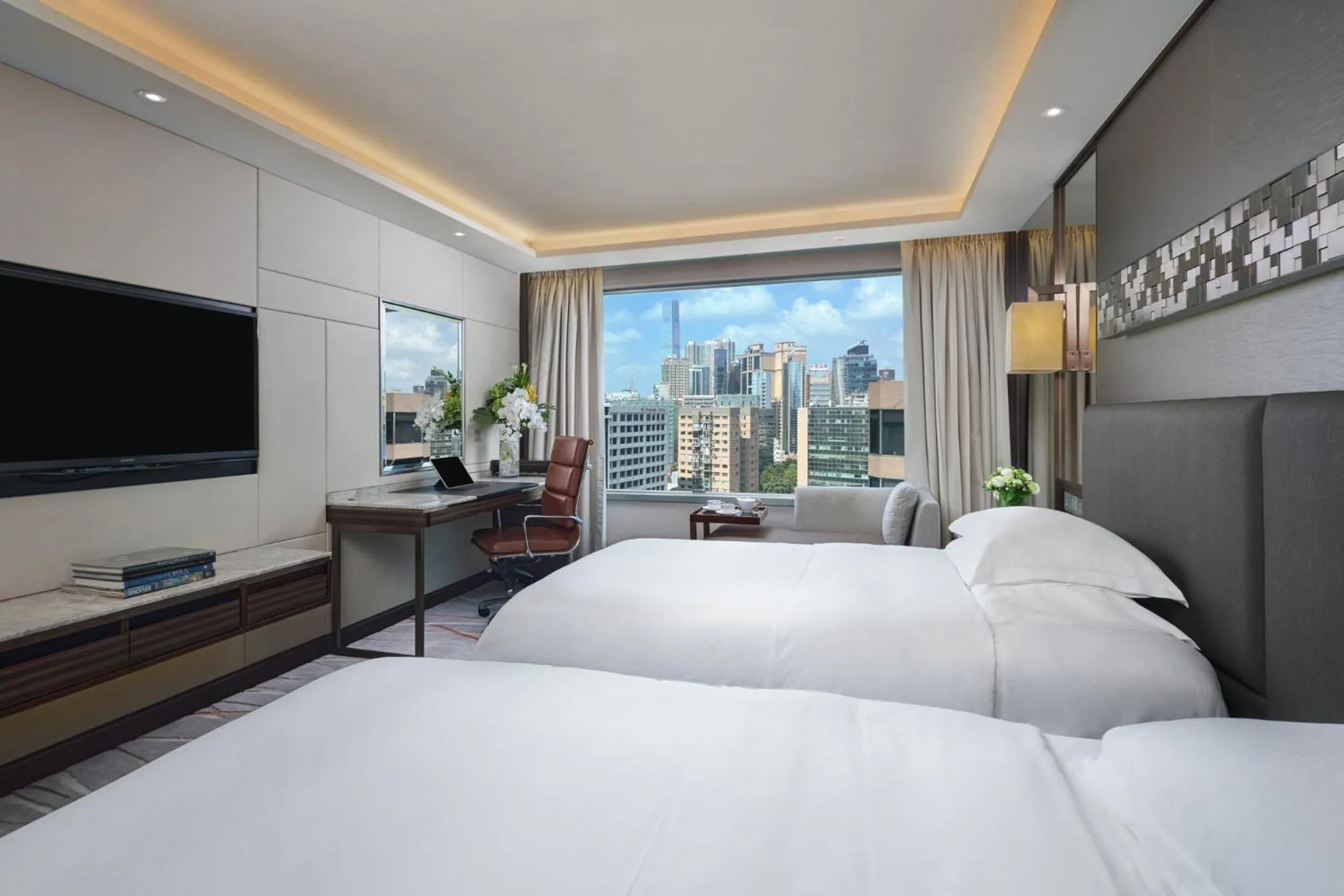 Photo of the whole room, Bed in InterContinental Grand Stanford Hong Kong by IHG