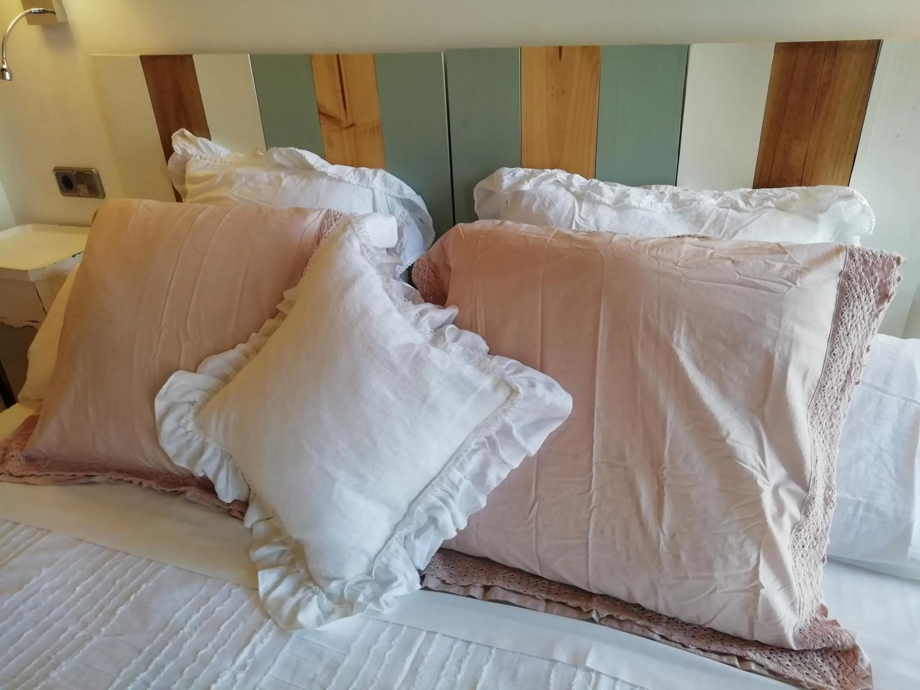 Bed in Masia Can Canyes & Spa