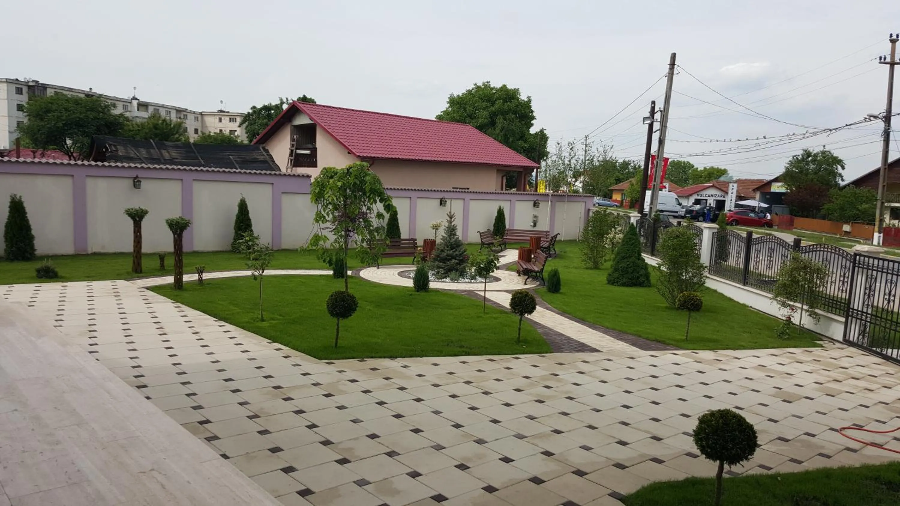 Property building in Marigab