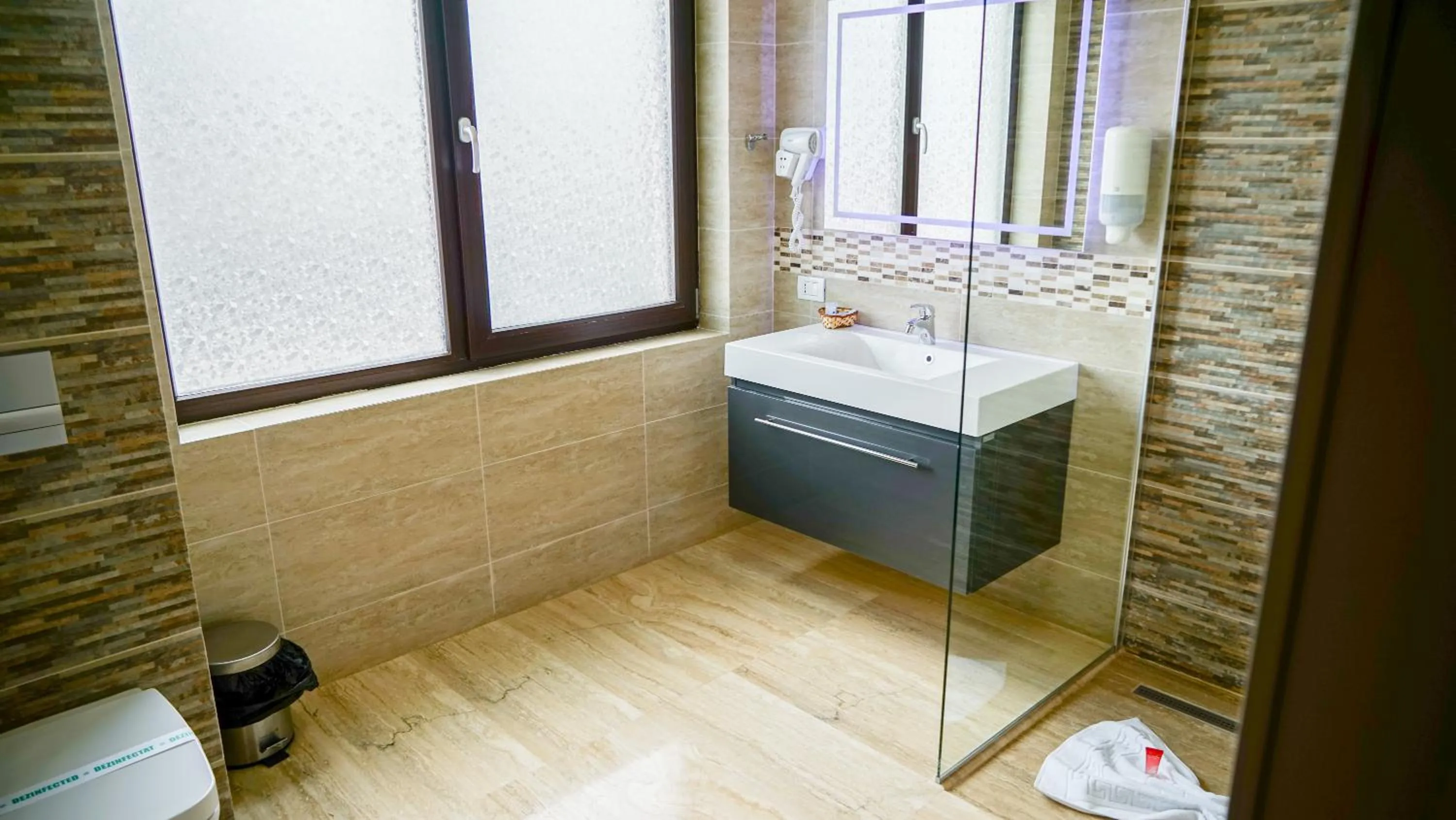 Property building in Marigab