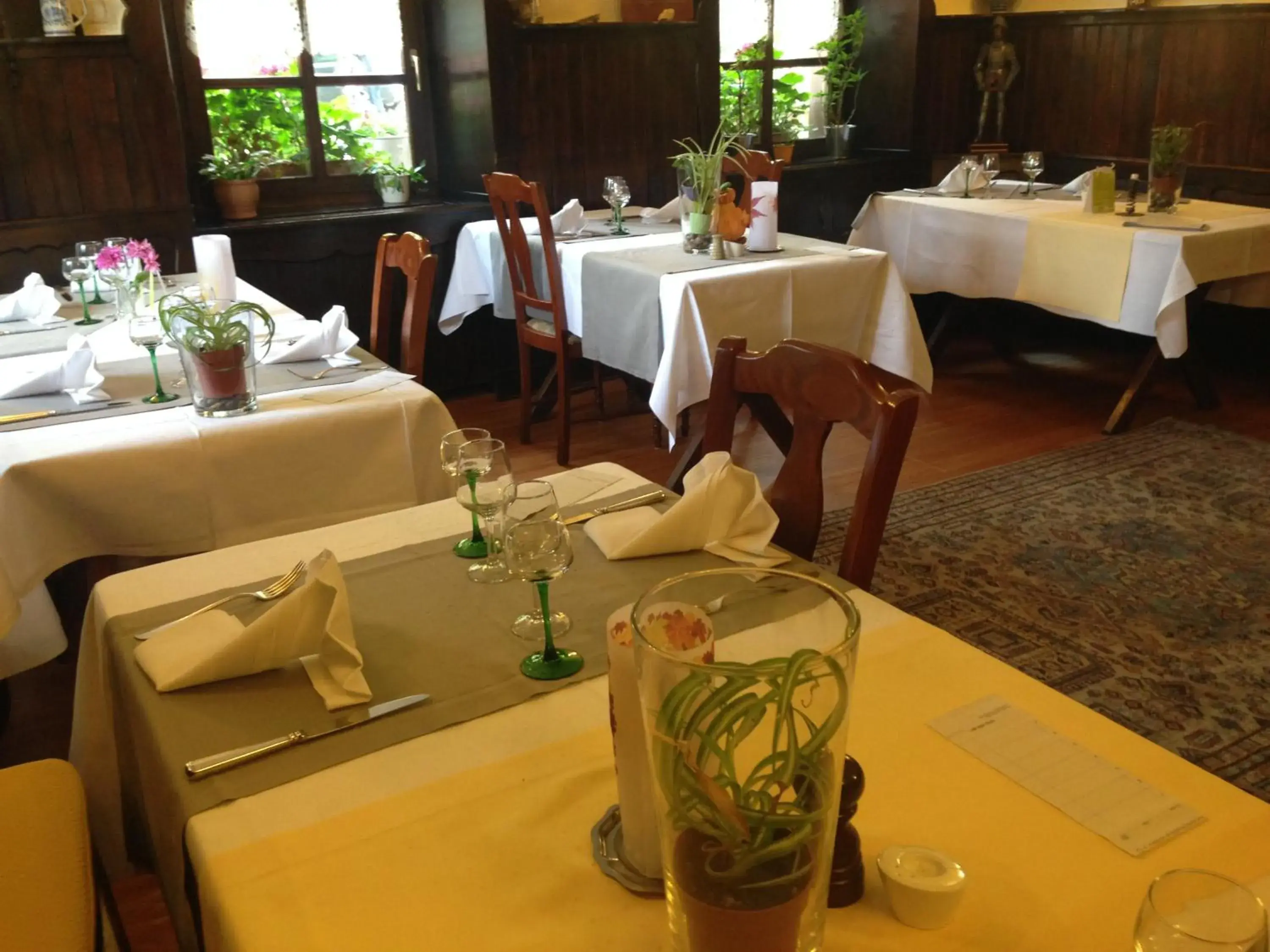 Restaurant/places to eat in Logis Hôtel-Restaurant Auberge d'Imsthal Restaurant/places to eat in Logis Hôtel-Restaurant Auberge d'Imsthal