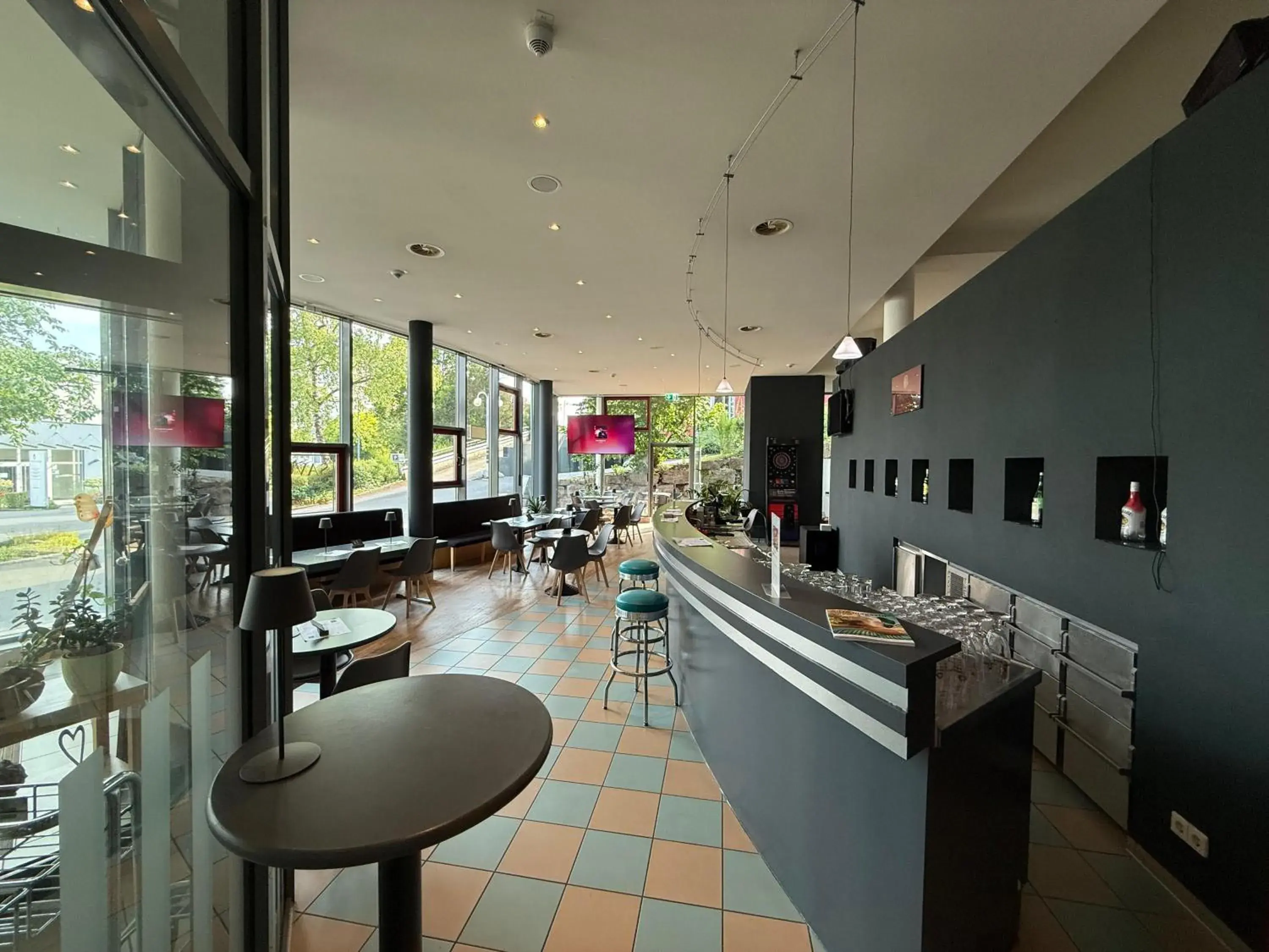 Lounge or bar in Savoy Hotel Bad Mergentheim Lounge or bar in Savoy Hotel Bad Mergentheim