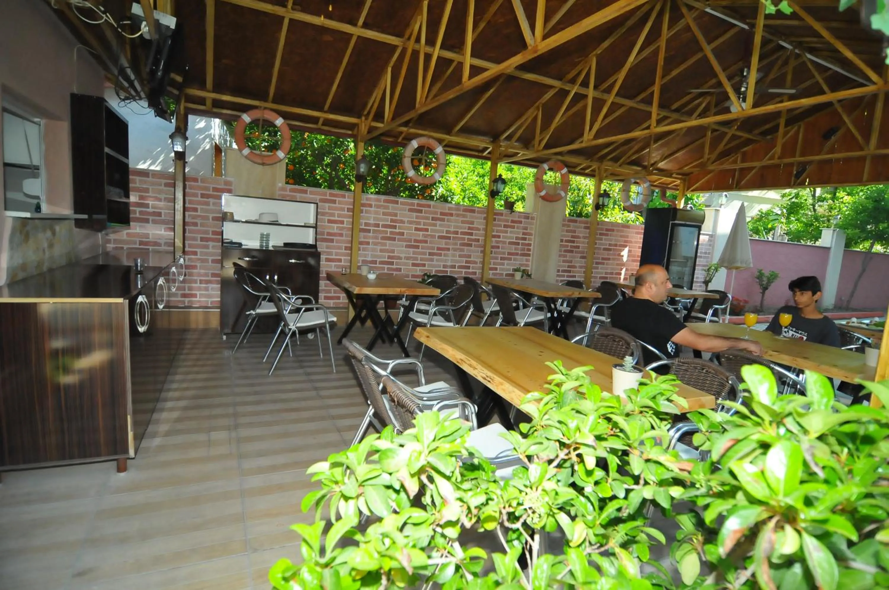 Restaurant/places to eat in Likya Apart Hotel