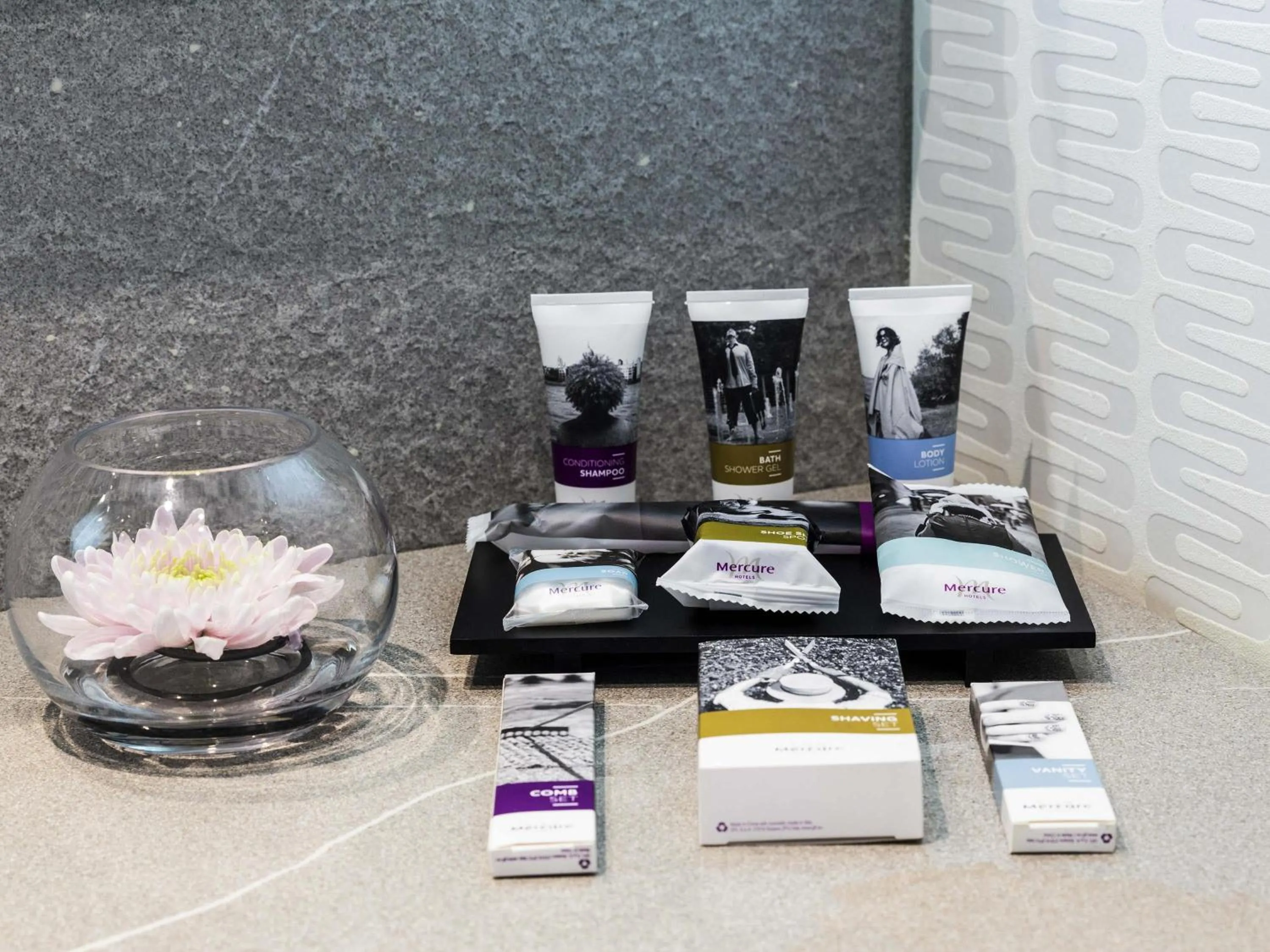 Bedroom in Mercure Président Biarritz Plage