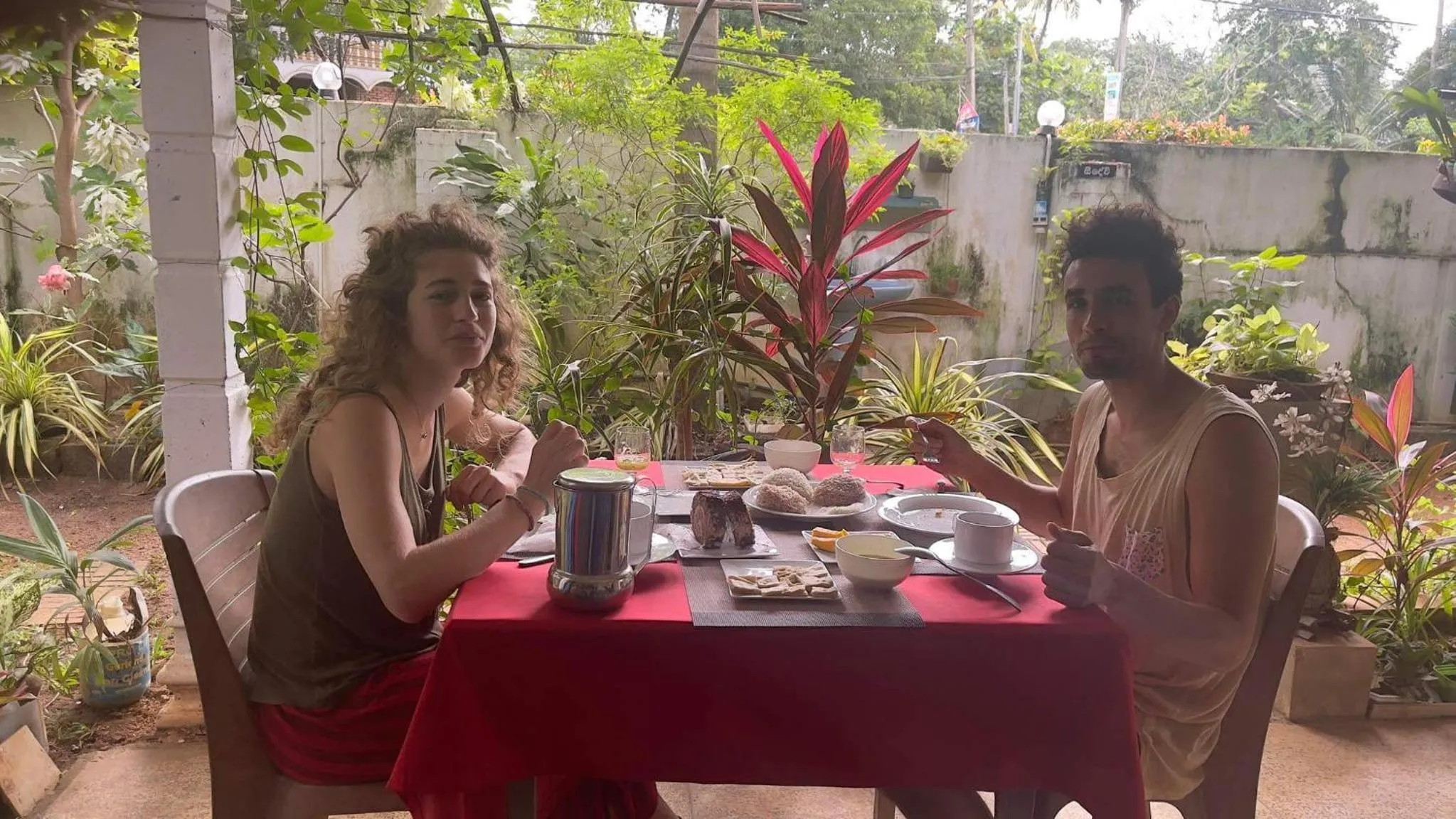 Restaurant/places to eat in Goalma Family Holiday Resort & Restaurant