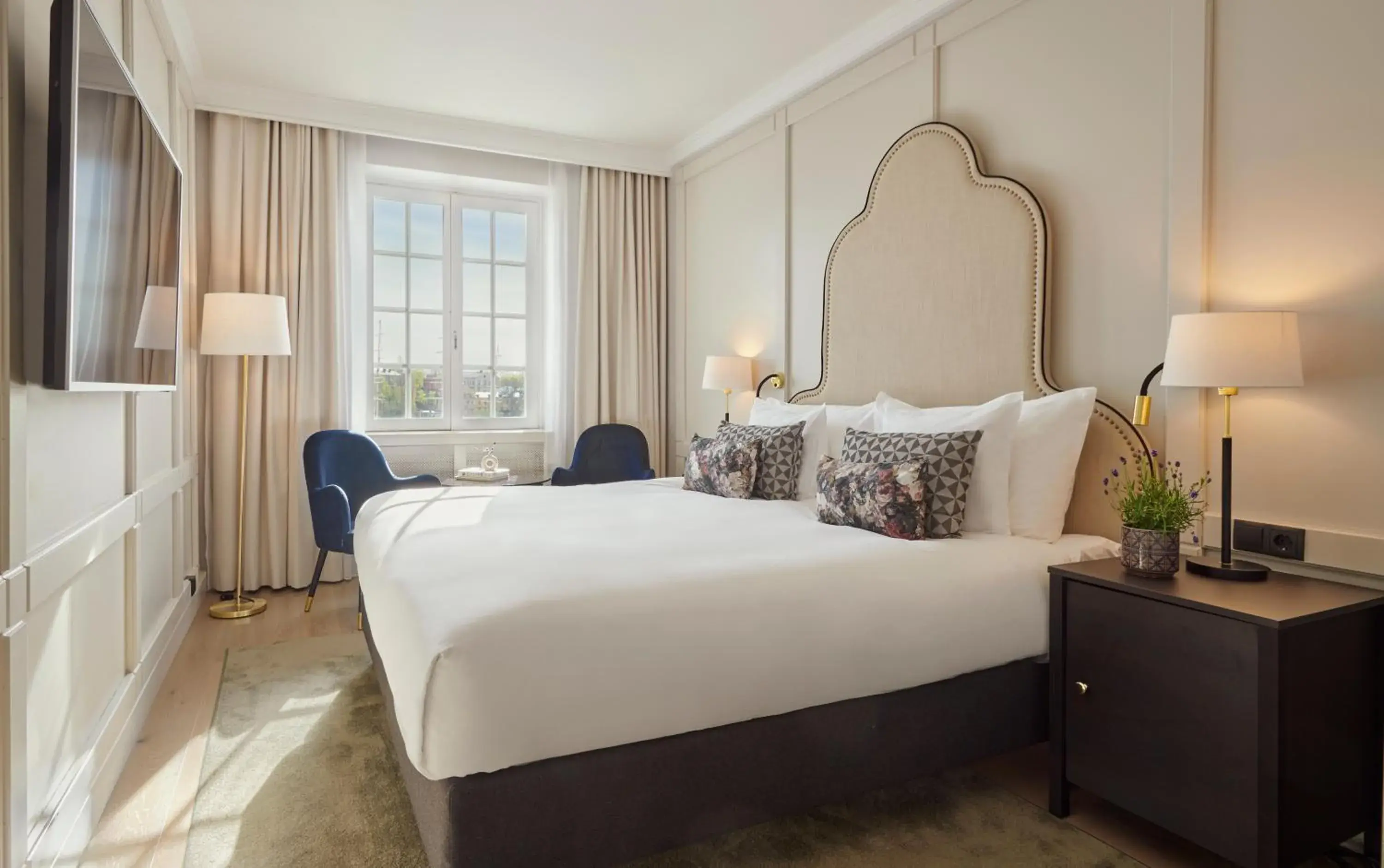 King Room with Sea View in Hôtel Reisen in The Unbound Collection by Hyatt King Room with Sea View in Hôtel Reisen in The Unbound Collection by Hyatt