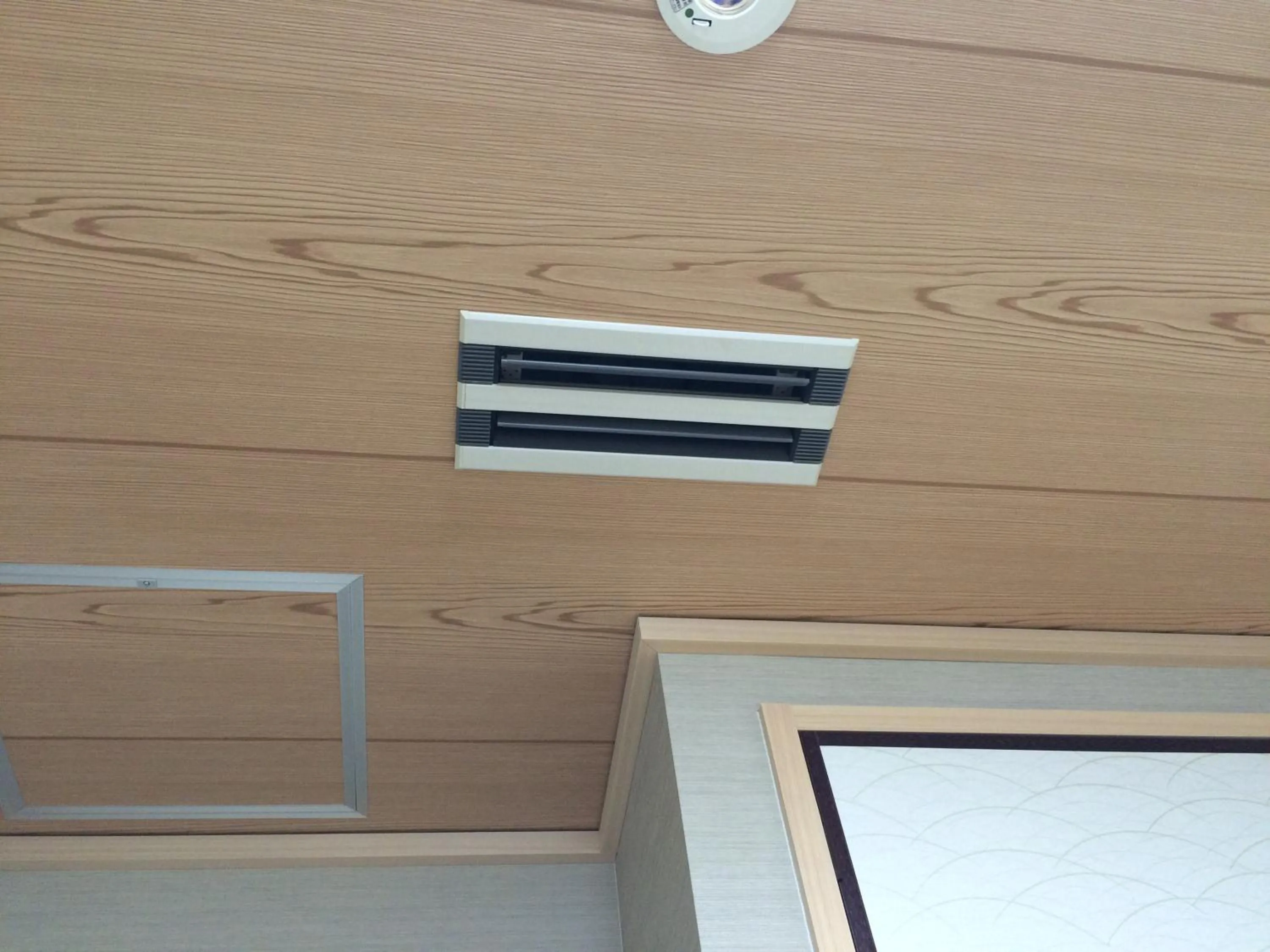 air conditioner in Guesthouse WIND VILLA Kyoto