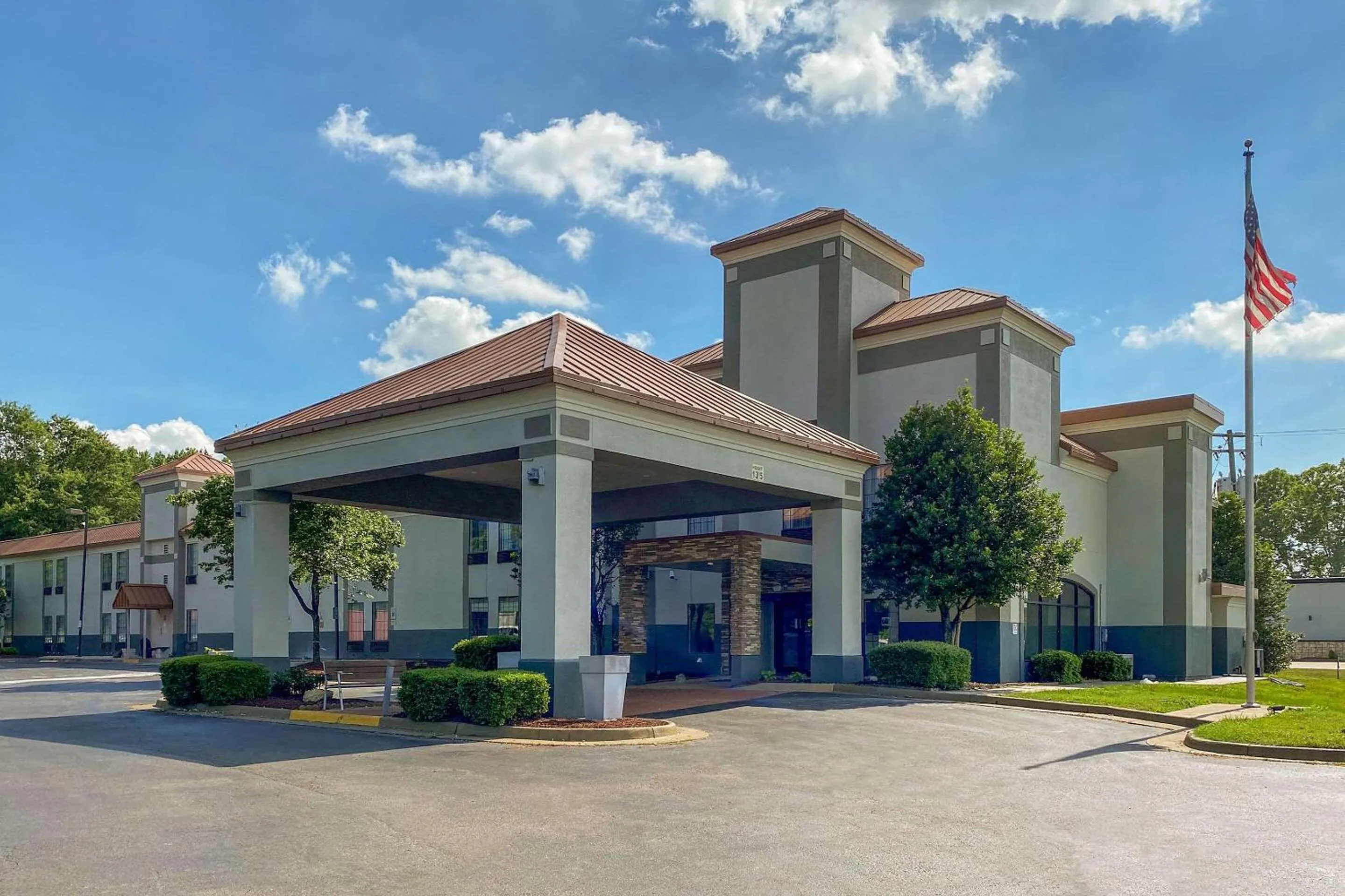 Property building in Clarion Pointe South Boston - Danville East