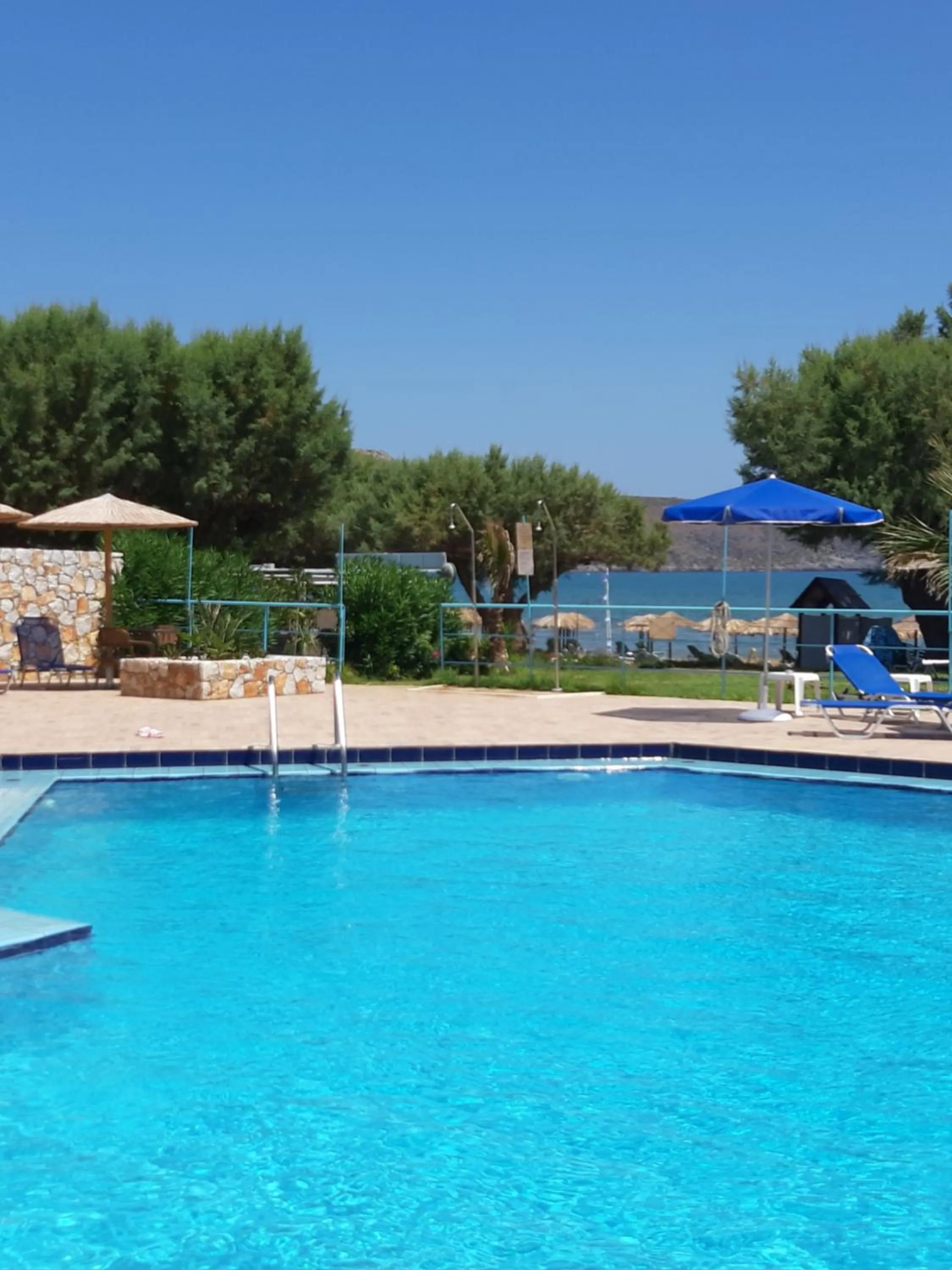Swimming pool in Eden Beach Hotel