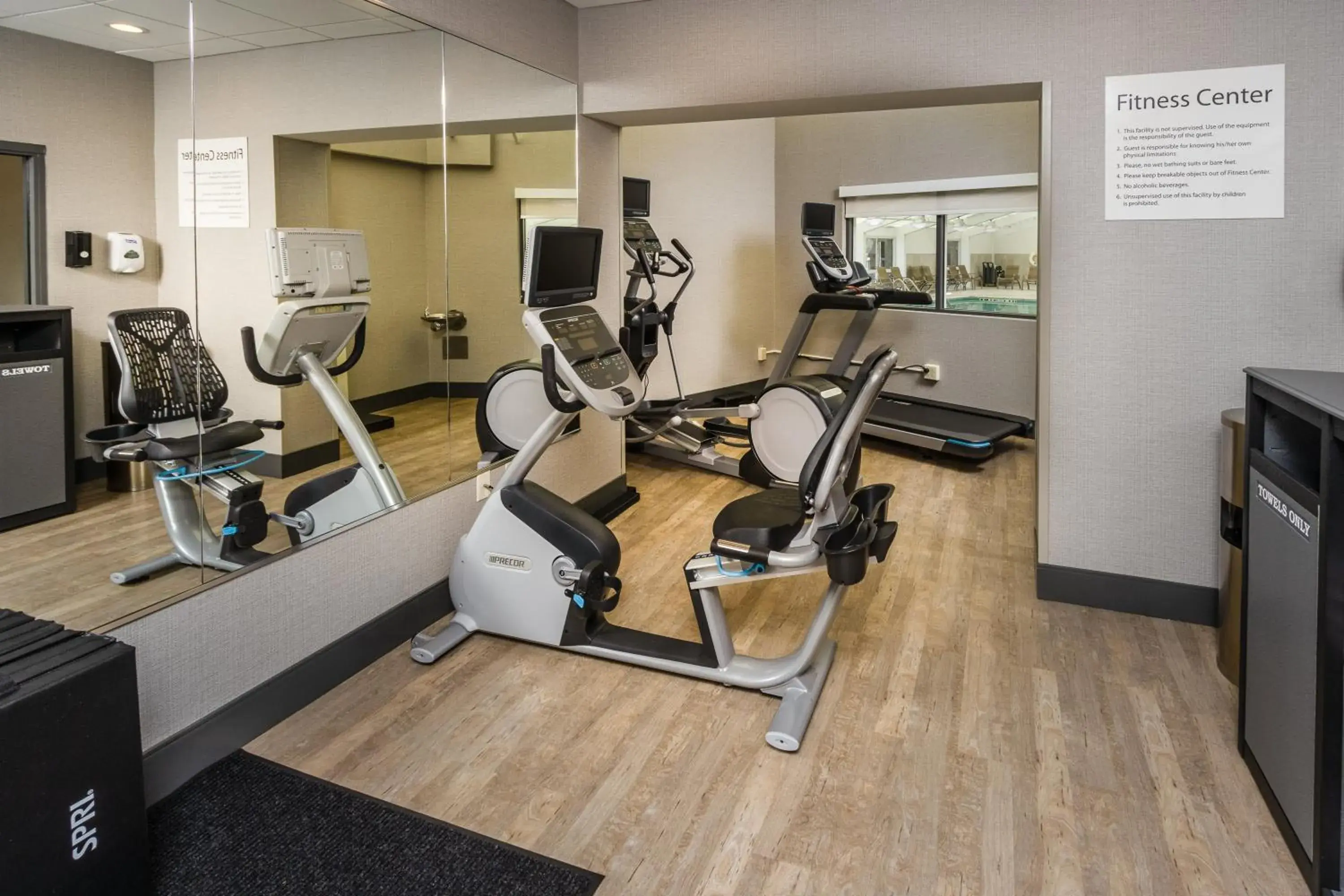 Fitness centre/facilities in Holiday Inn Hotel & Suites Memphis-Wolfchase Galleria by IHG Fitness centre/facilities in Holiday Inn Hotel & Suites Memphis-Wolfchase Galleria by IHG