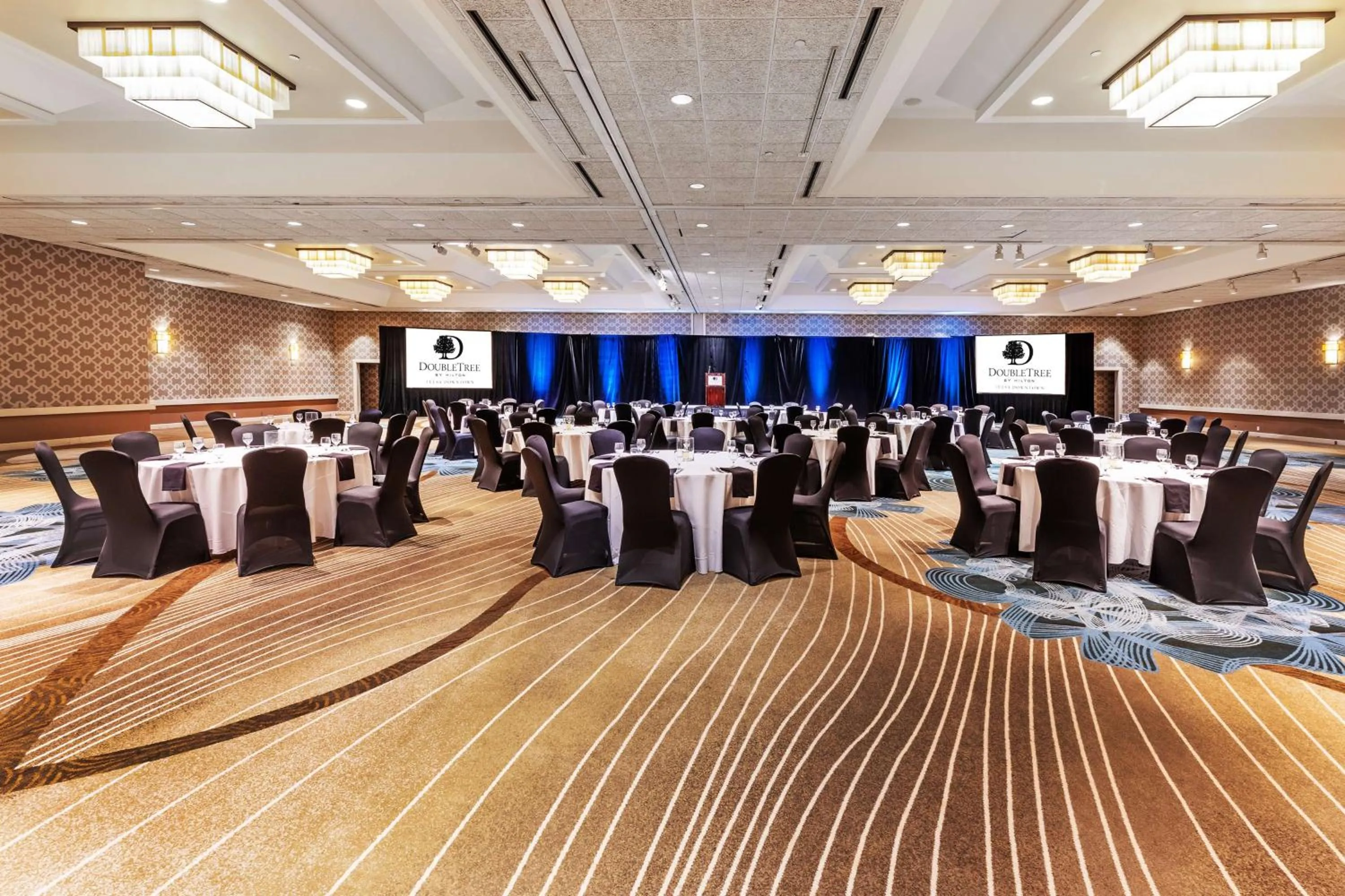 Meeting/conference room in DoubleTree by Hilton Tulsa Downtown