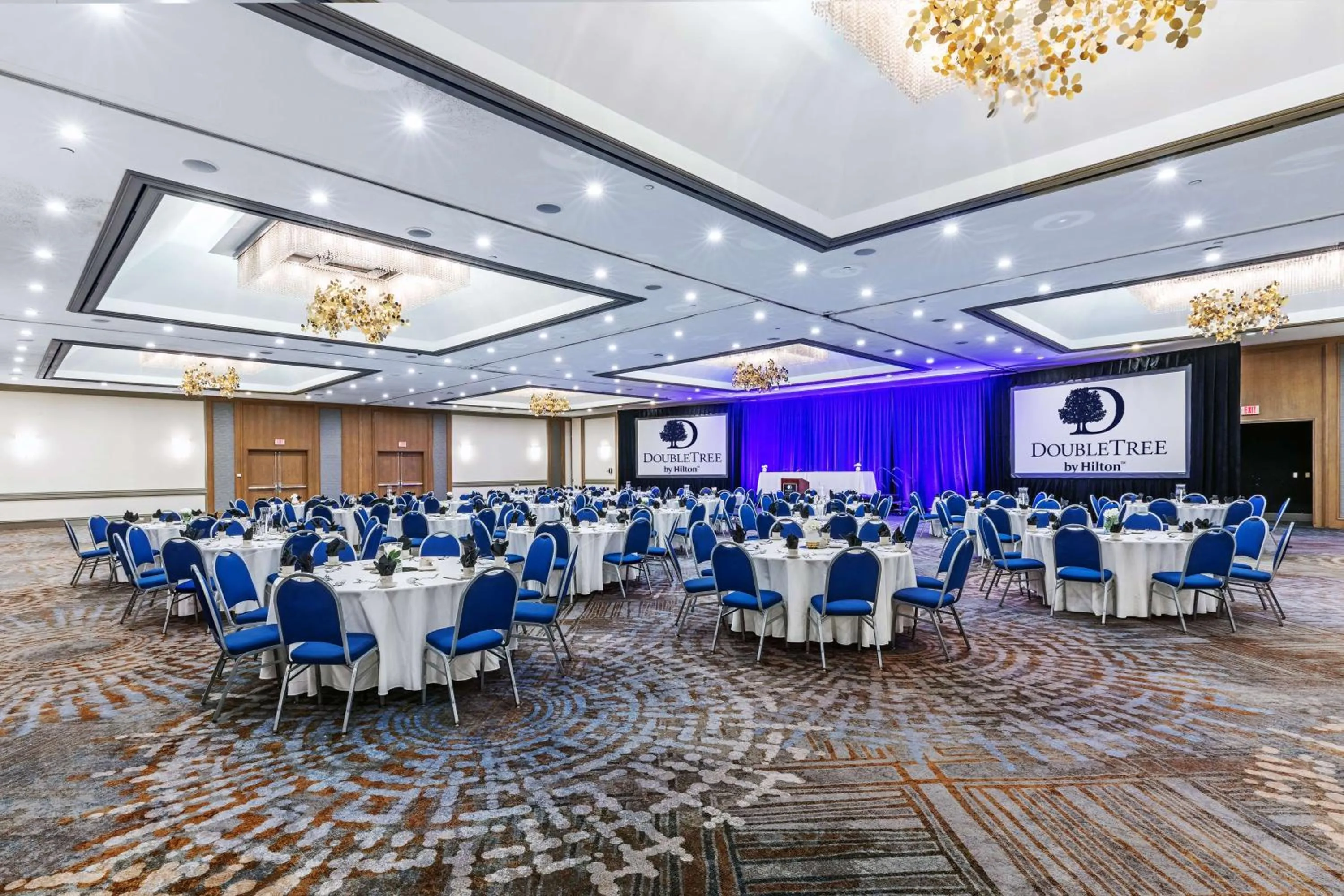 Meeting/conference room in DoubleTree by Hilton Tulsa - Warren Place