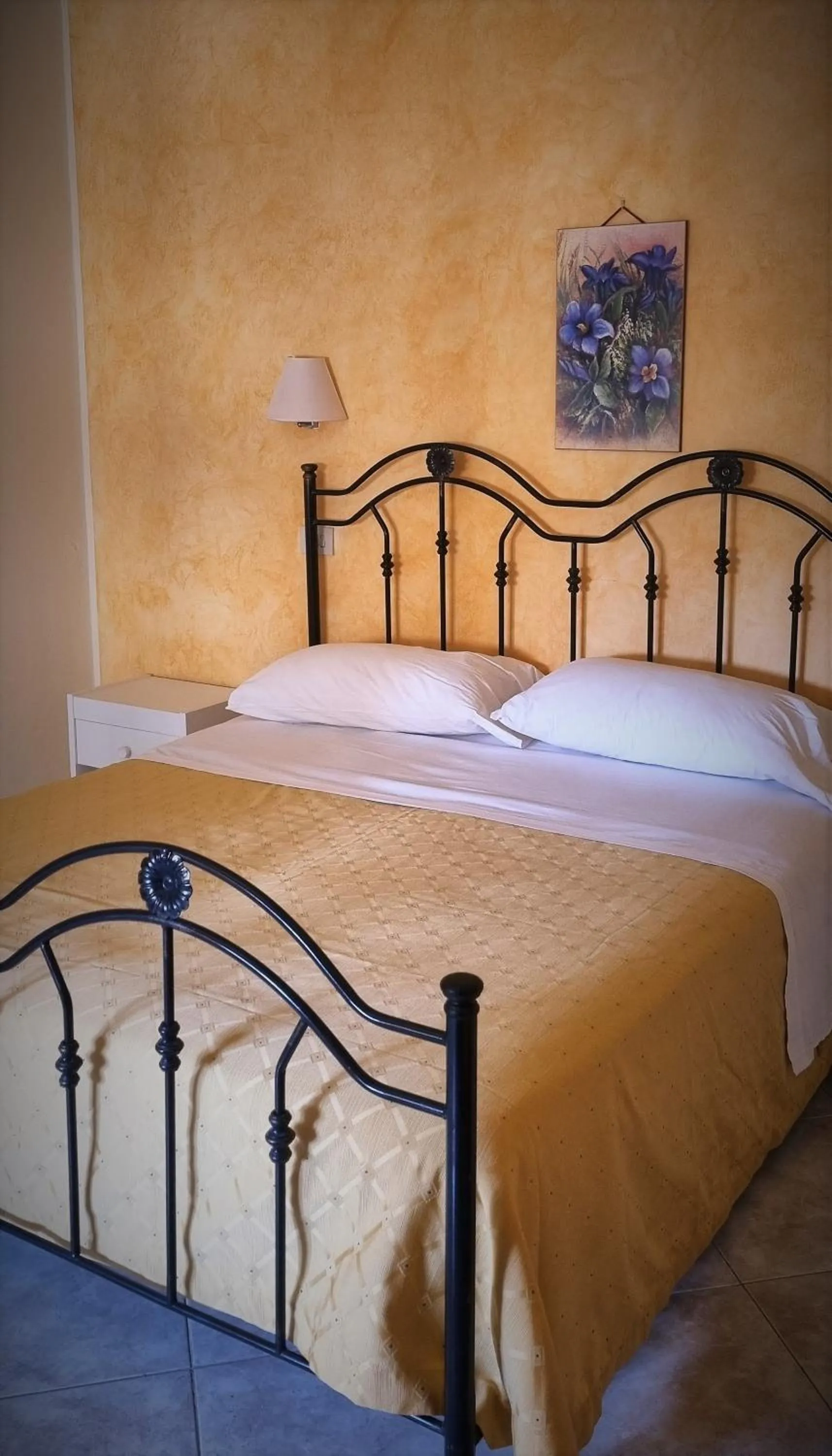 Bed in Delle Rose