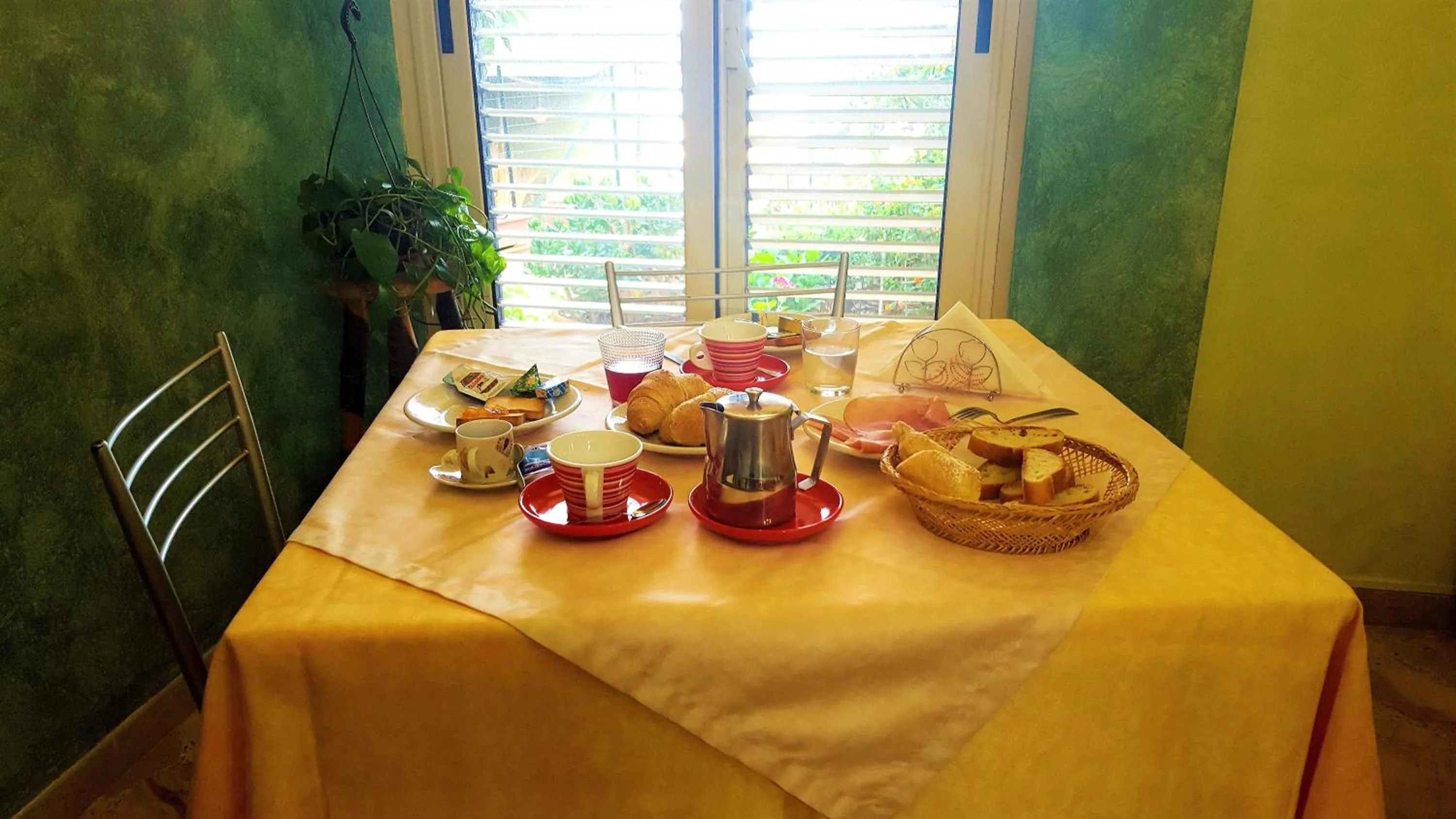Dining area in Delle Rose