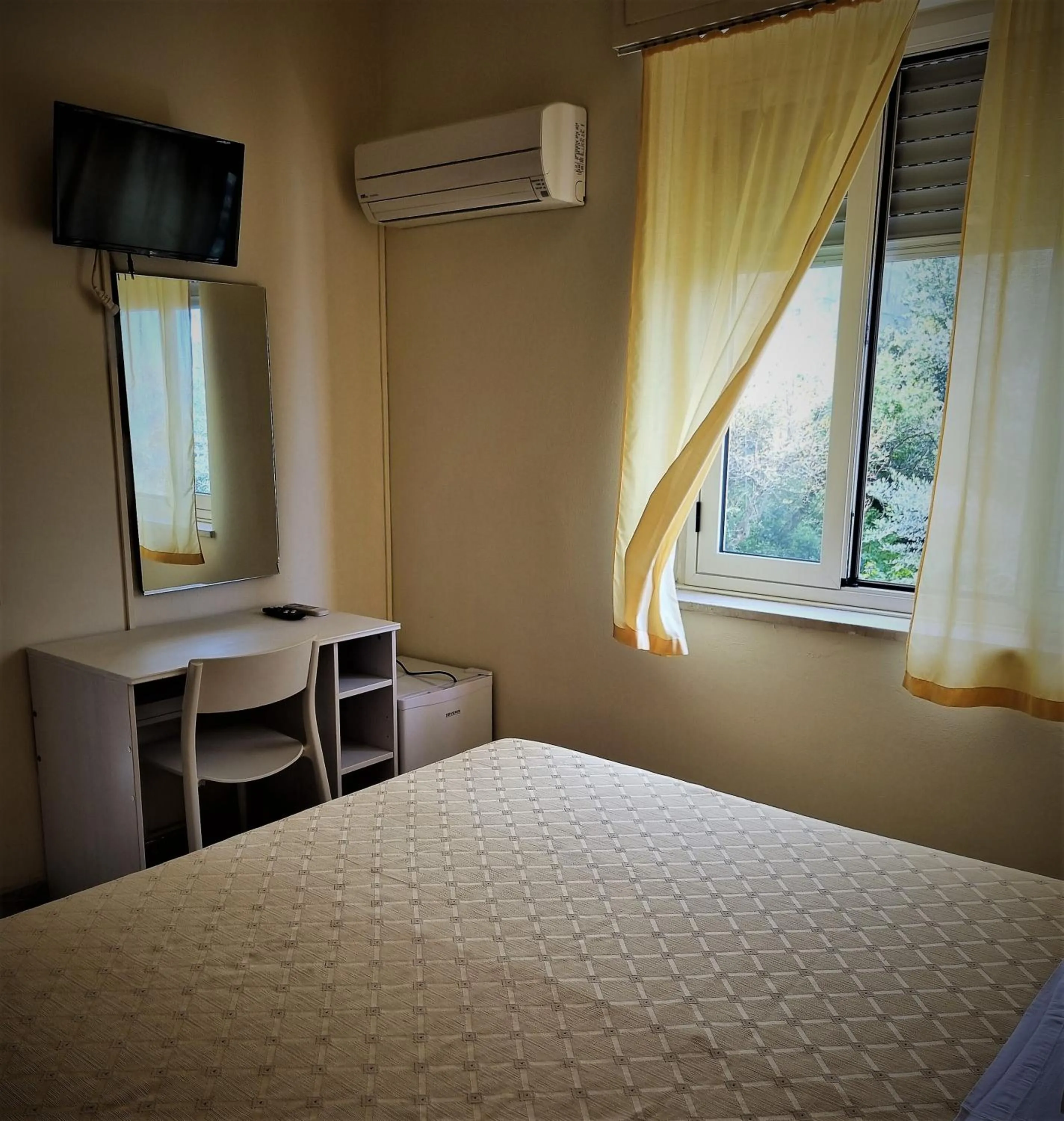 Photo of the whole room in Delle Rose