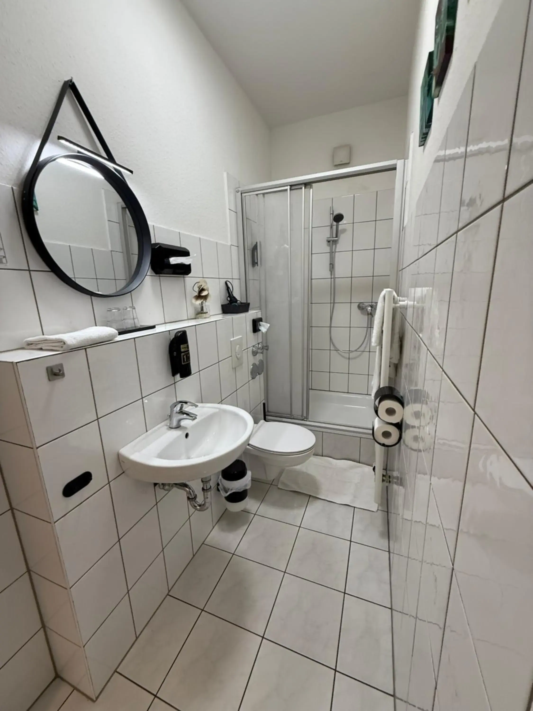 Standard Triple Room in Central Hotel Duisburg Standard Triple Room in Central Hotel Duisburg