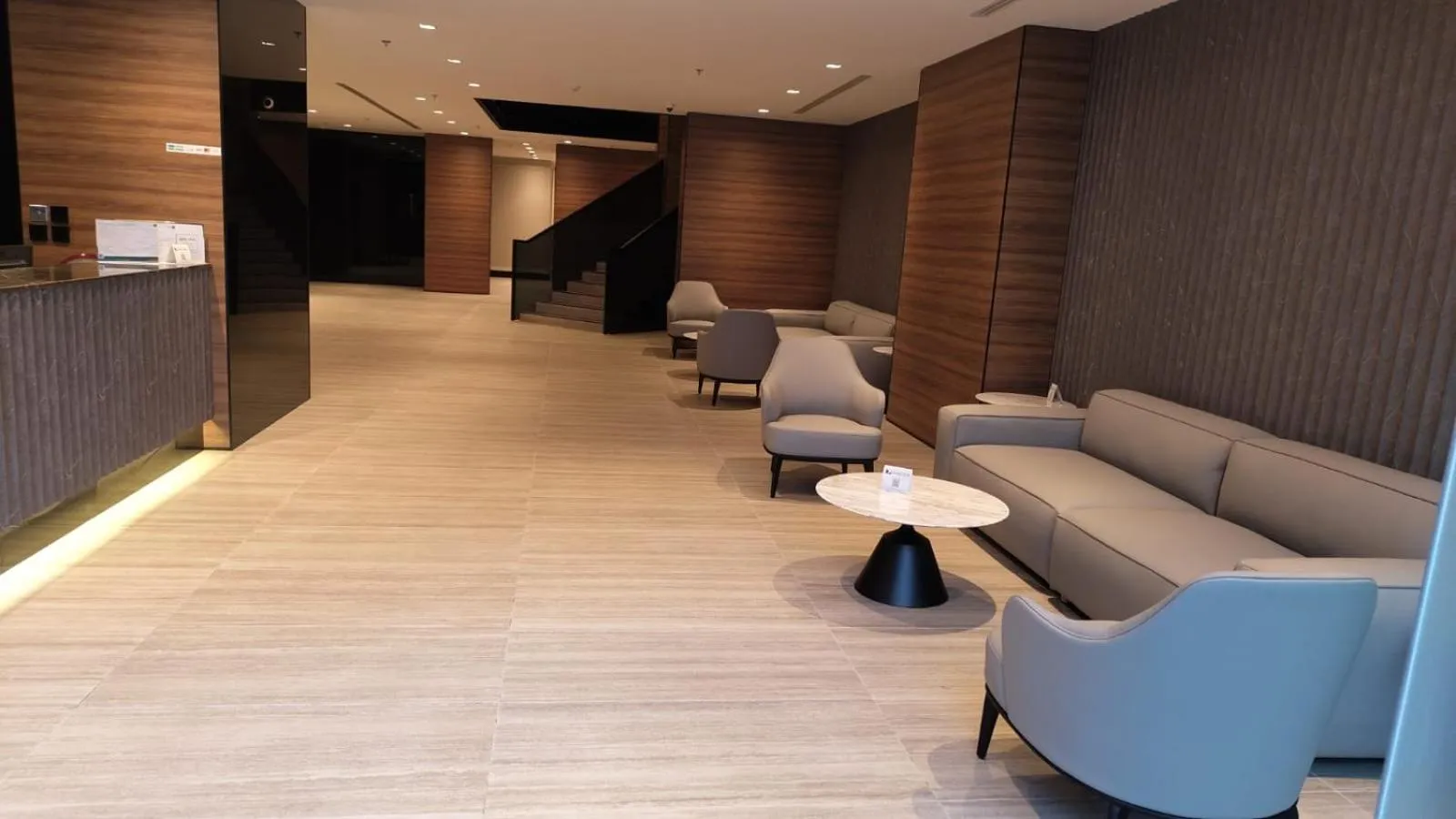 Lobby or reception in Manazel Al Diafah Serviced Apartments Olaya
