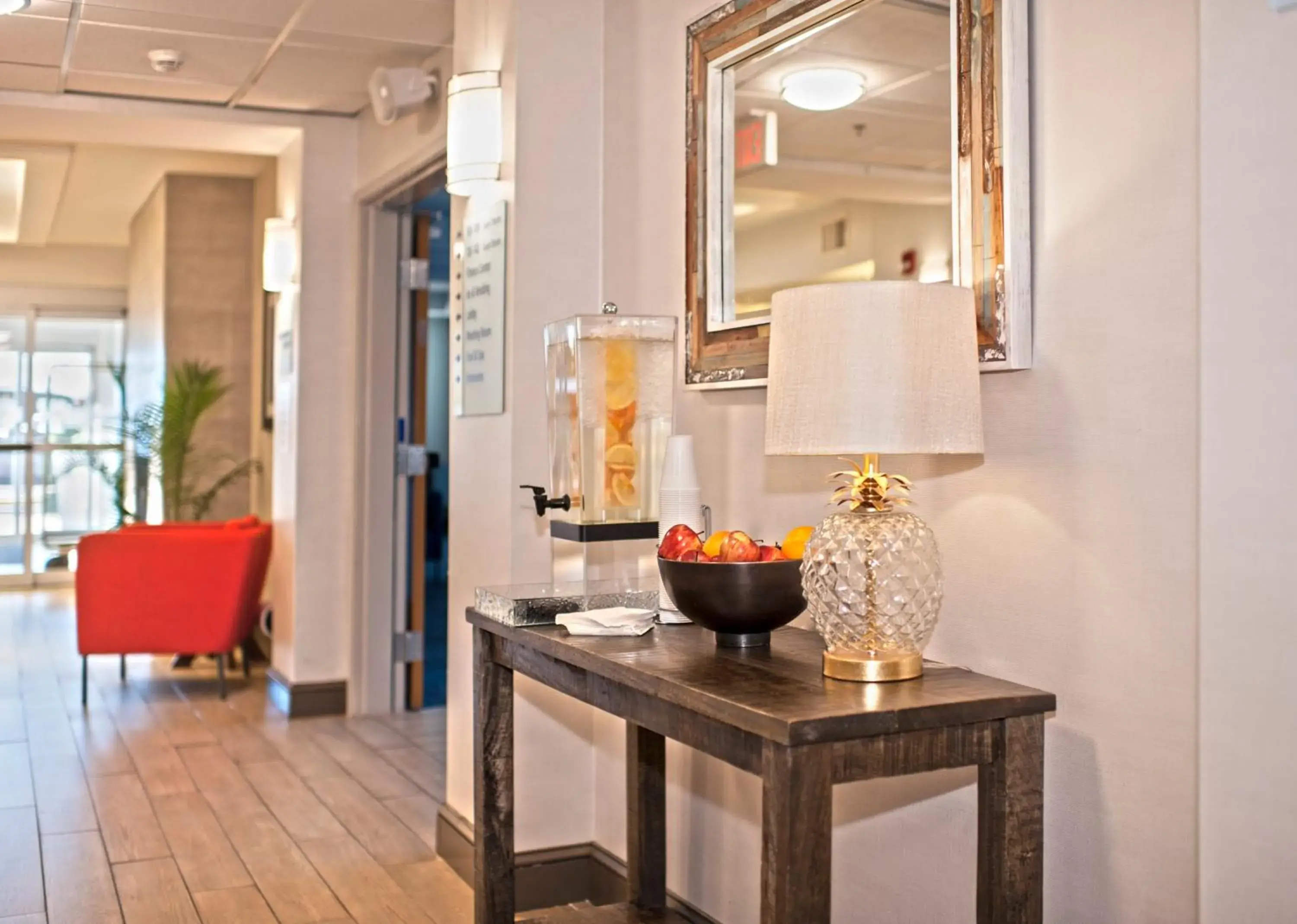 Property building in Holiday Inn Express Hotel & Suites Chanhassen by IHG Property building in Holiday Inn Express Hotel & Suites Chanhassen by IHG