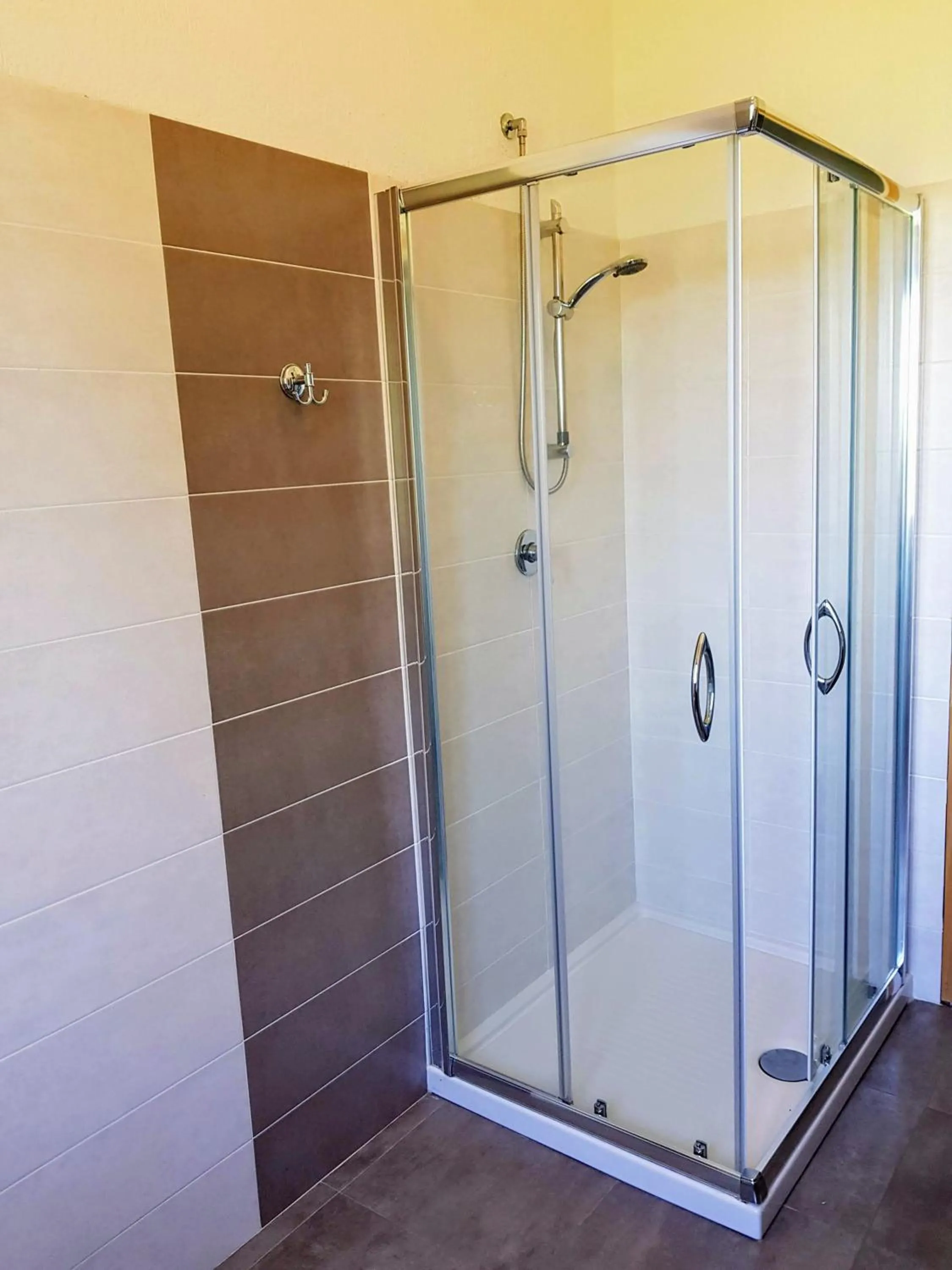 Shower in Villa Bella Piemonte