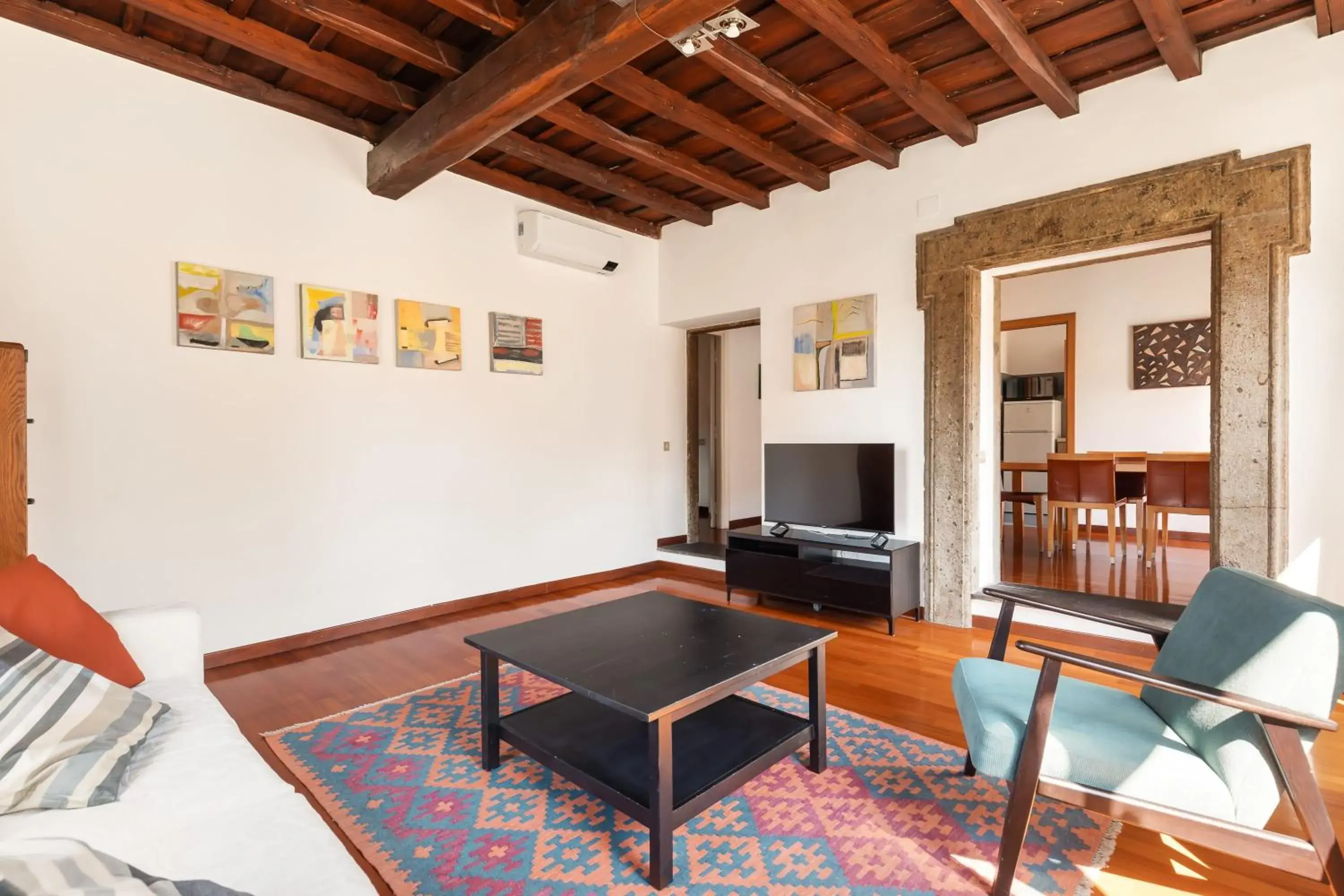 Farnese Apartment 1870 Farnese Apartment 1870