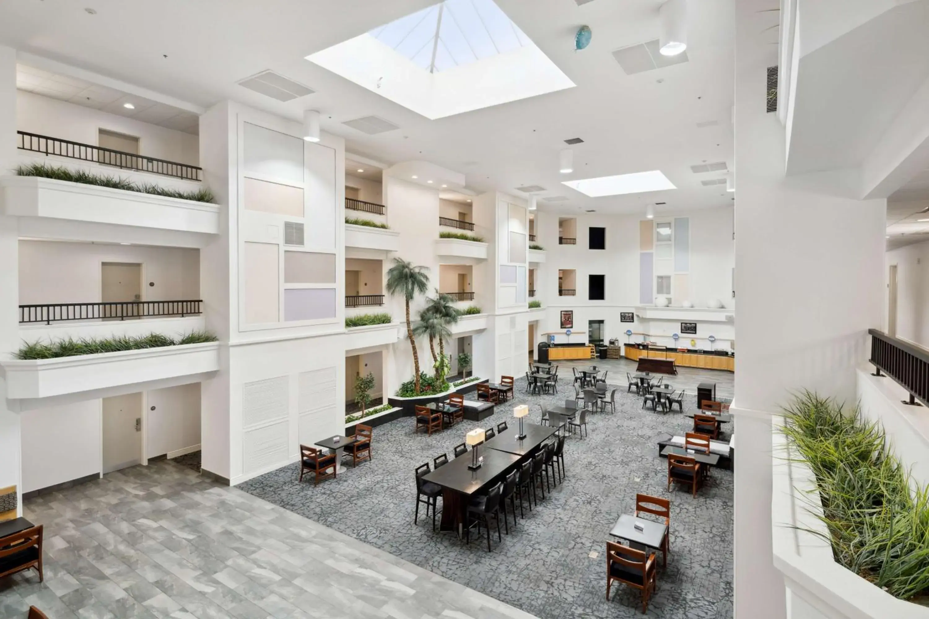 Lobby or reception in Sonesta Essential Vacaville Napa Valley Lobby or reception in Sonesta Essential Vacaville Napa Valley