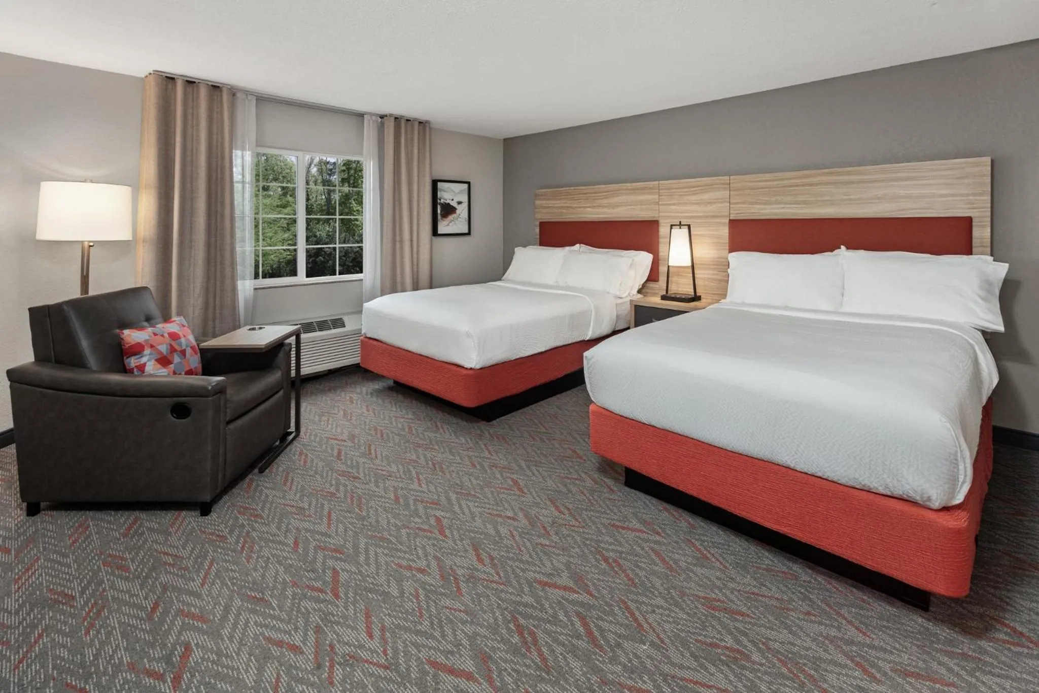 Photo of the whole room, Bed in Candlewood Suites Elgin – Northwest Chicago by IHG