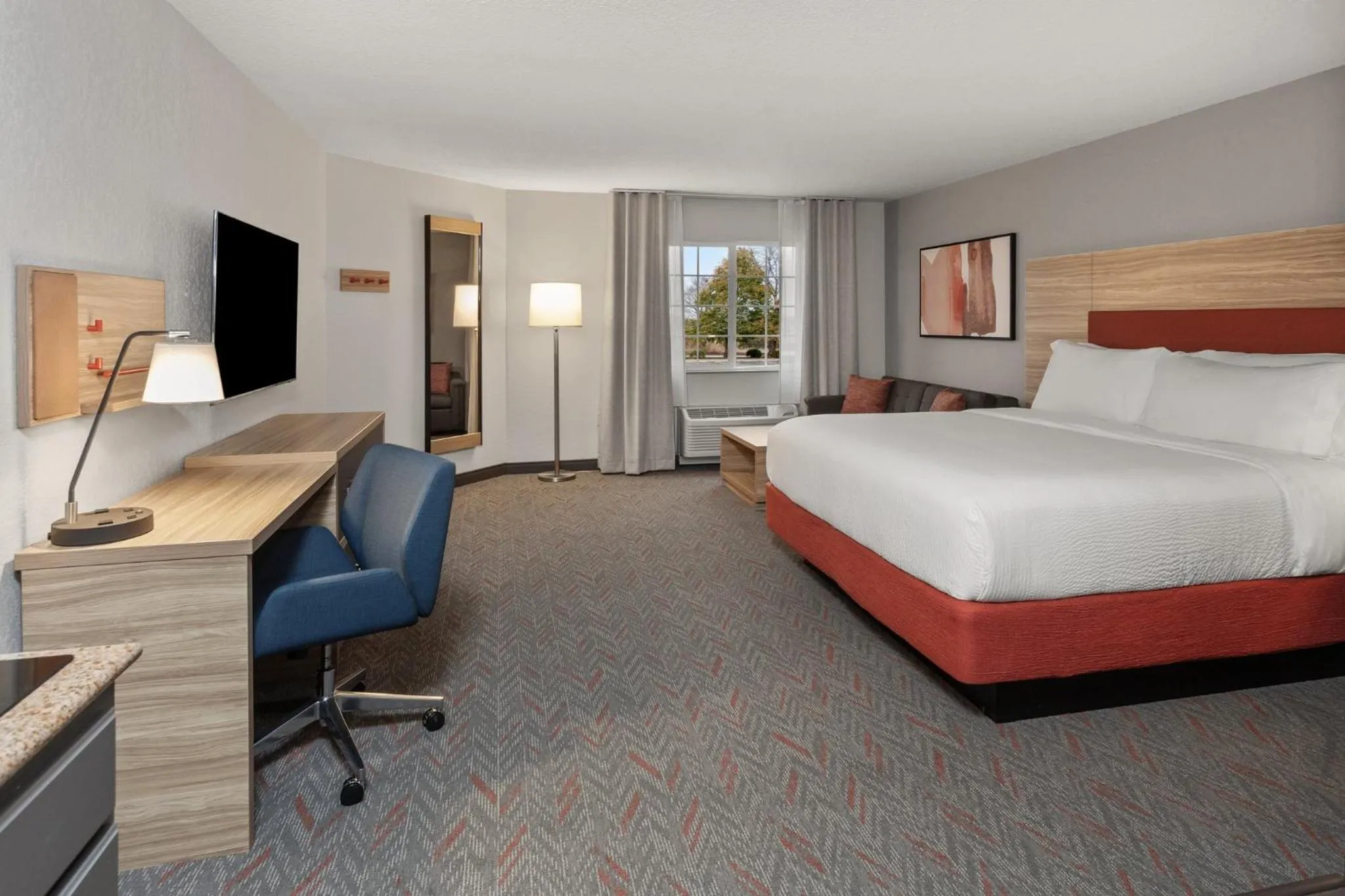 Photo of the whole room, Bed in Candlewood Suites Elgin – Northwest Chicago by IHG
