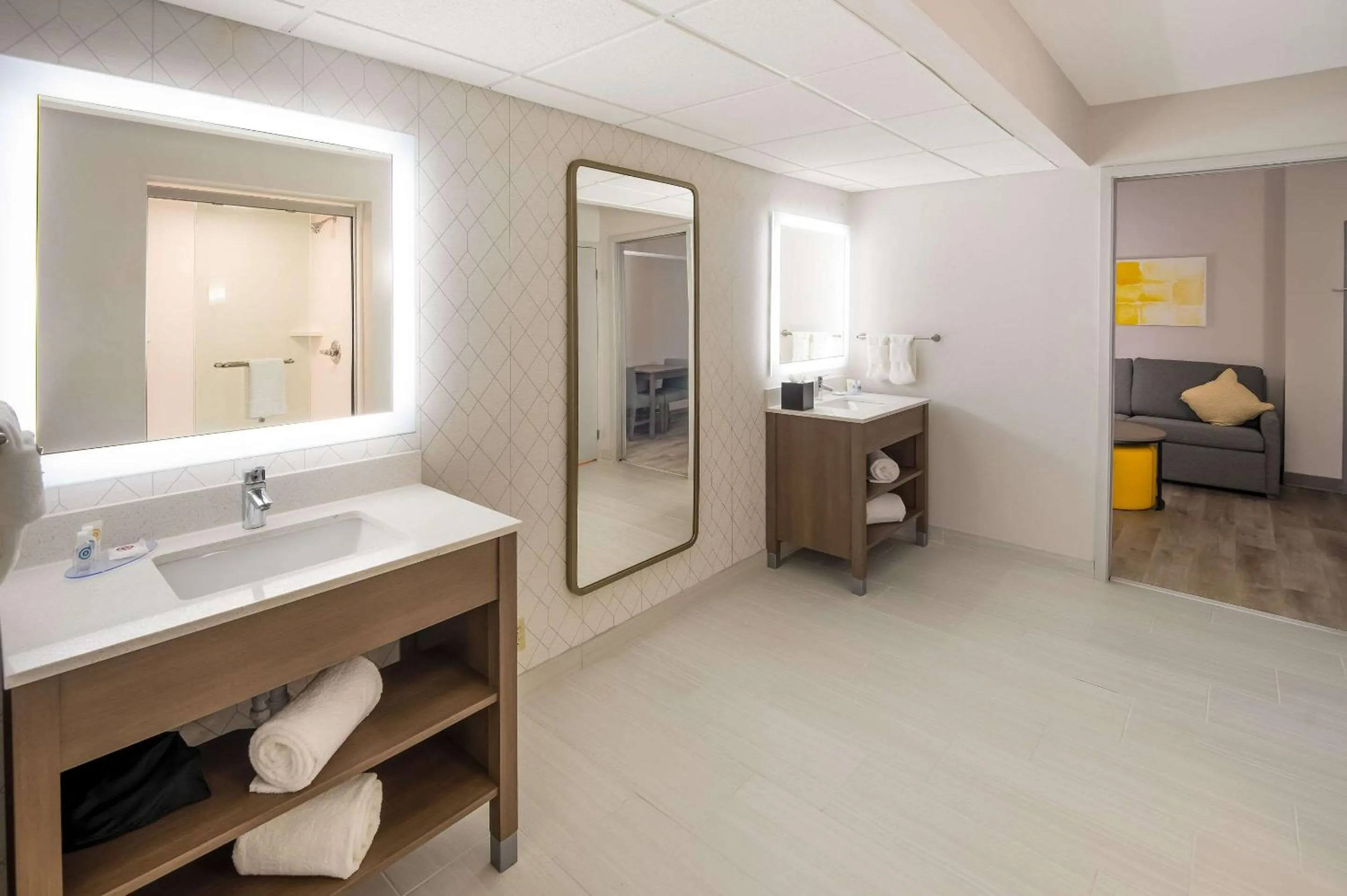 Bedroom, Bed in Comfort Inn & Suites Fishers - Indianapolis