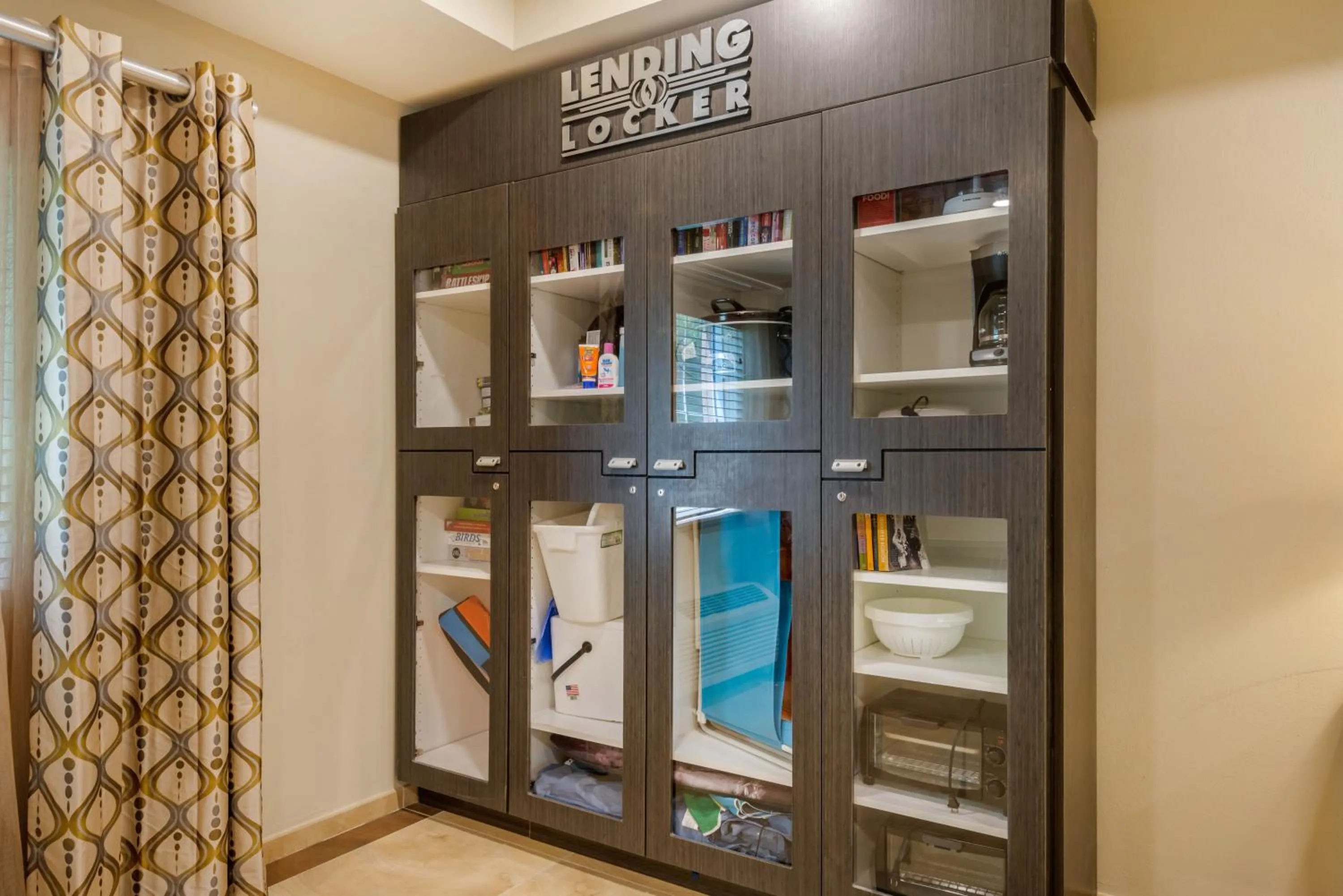 Decorative detail in Candlewood Suites Fort Myers/Sanibel Gateway by IHG