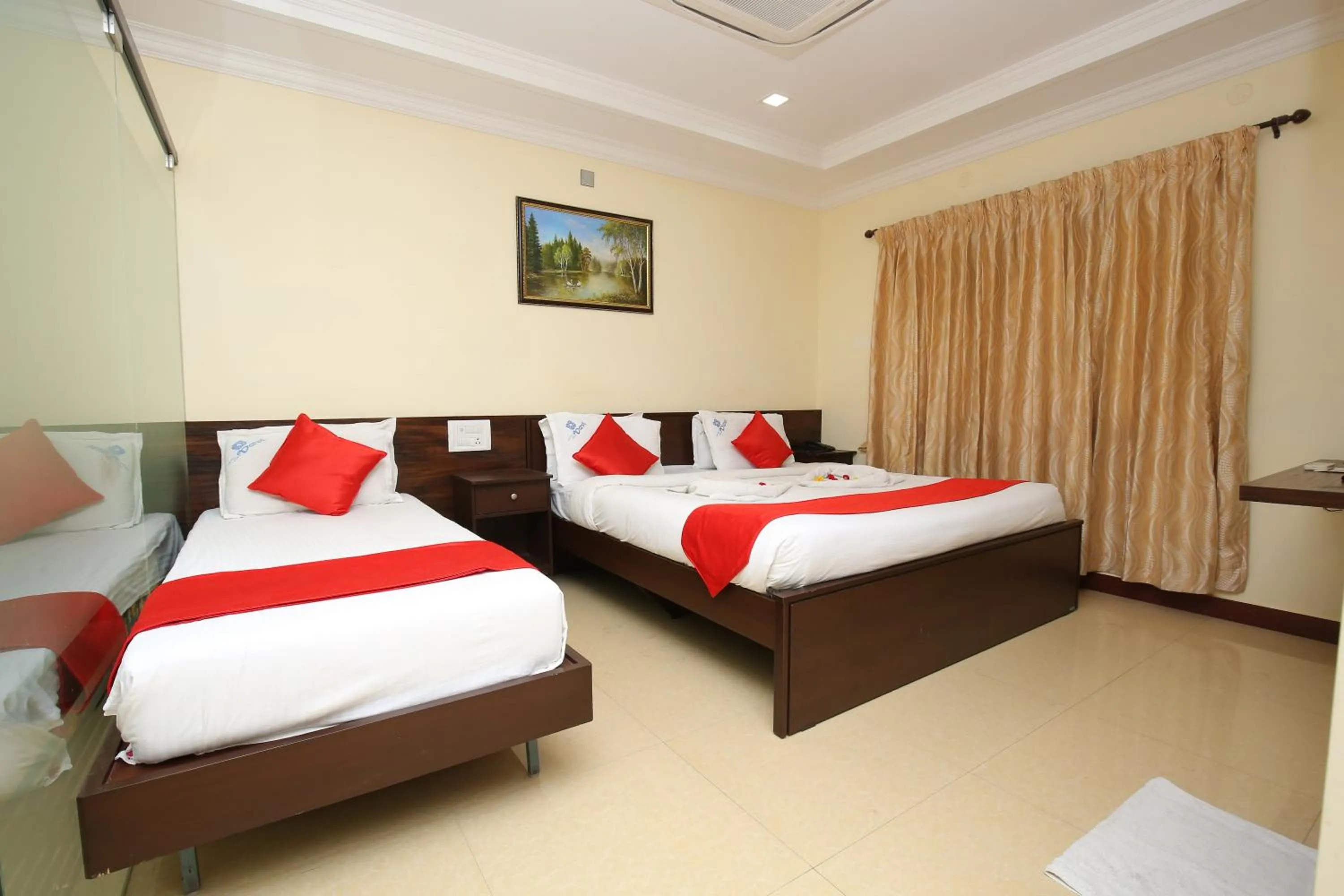 Bed in Hotel Sree Devi Madurai