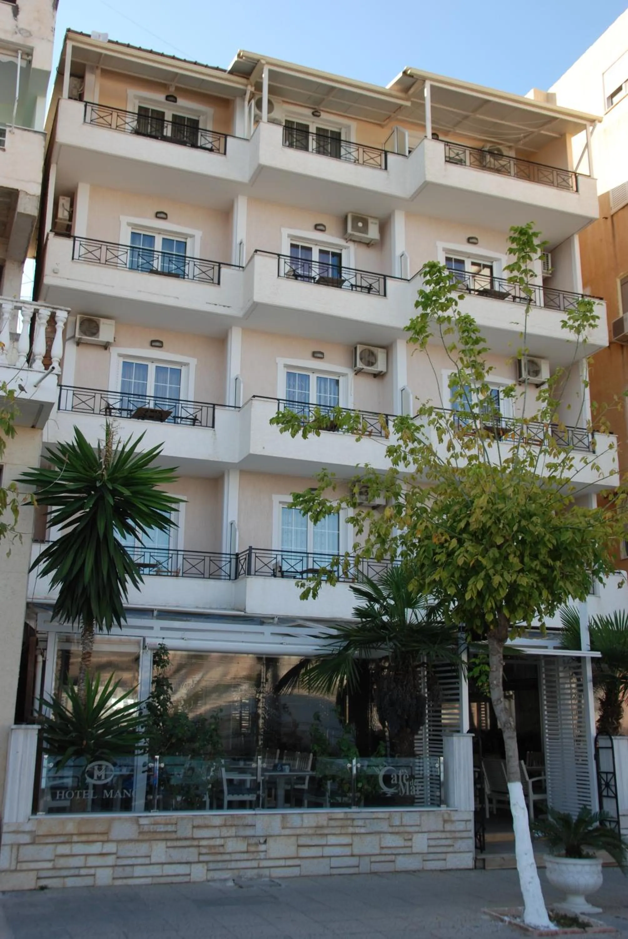 Property building in Hotel Mano