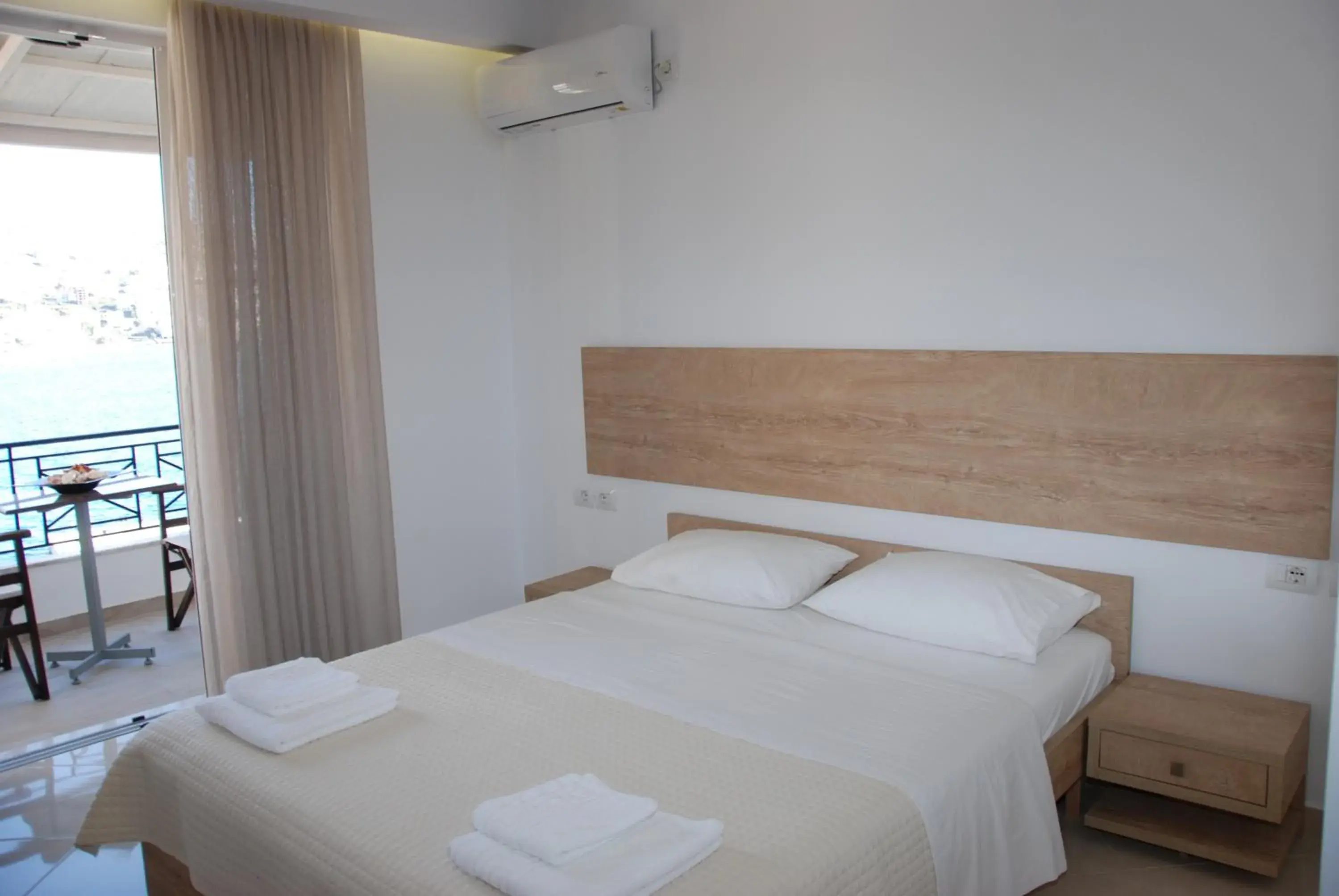 Bedroom, Bed in Hotel Mano Bedroom, Bed in Hotel Mano