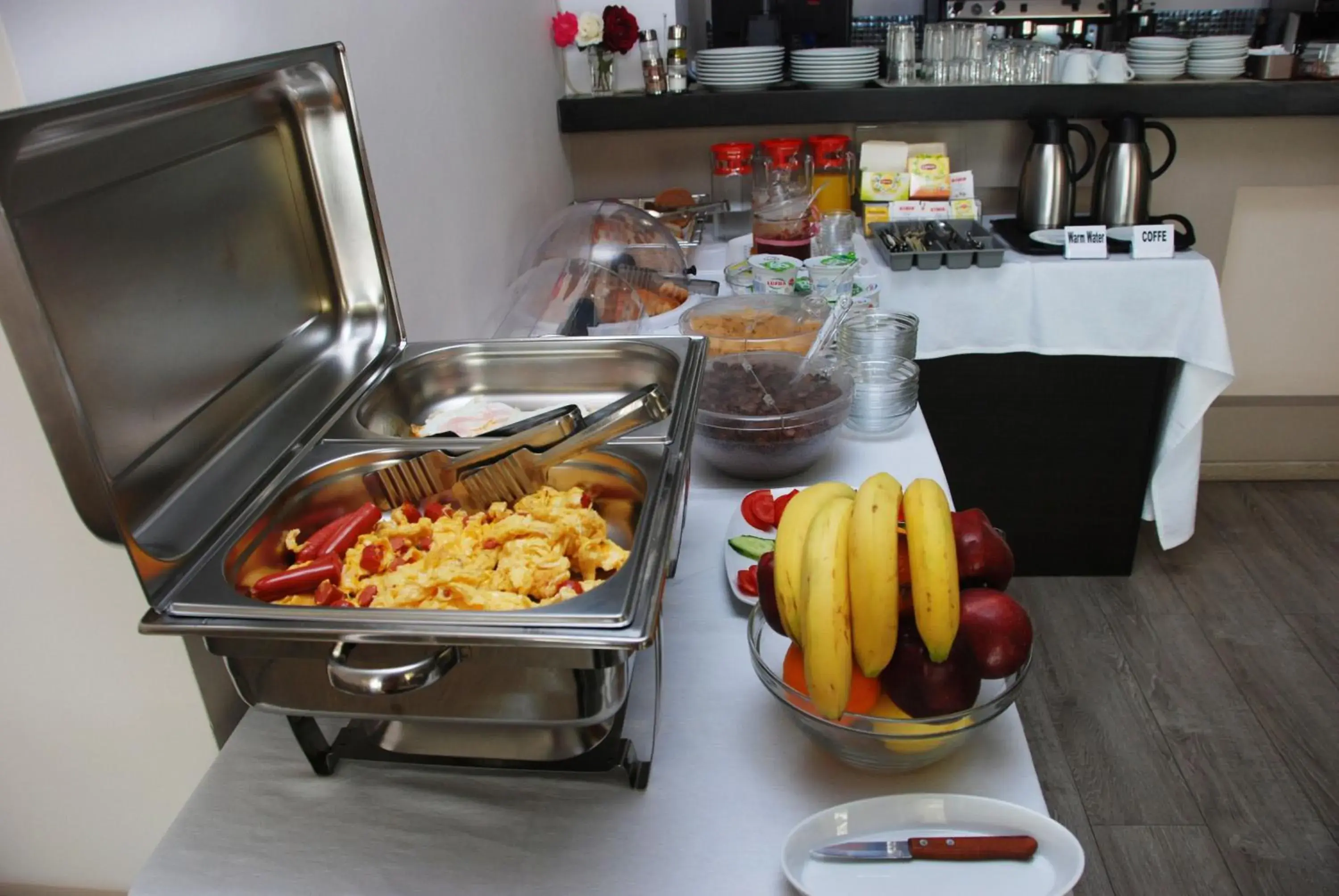 Breakfast in Hotel Mano Breakfast in Hotel Mano