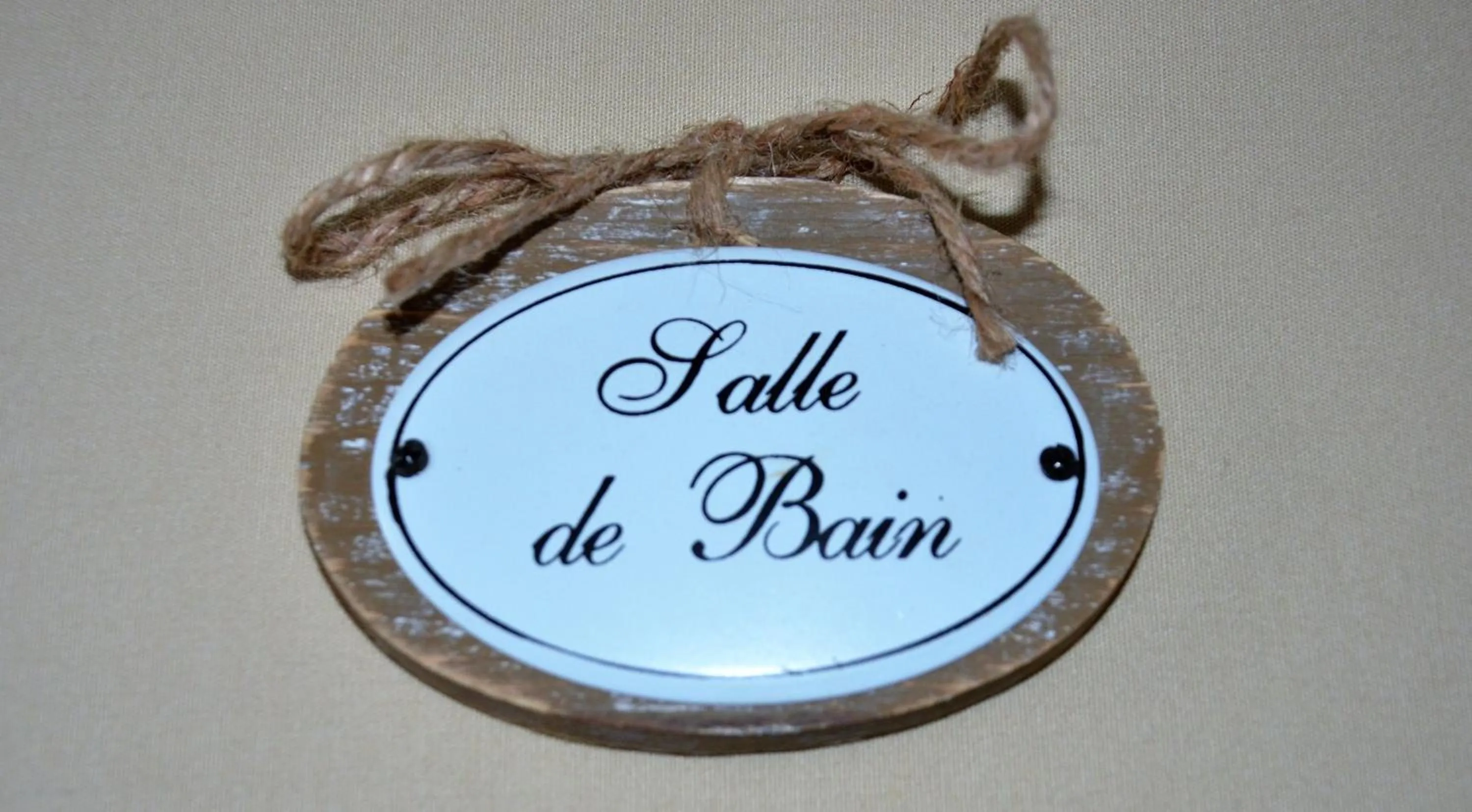 Logo/Certificate/Sign in La Casa di Enrico