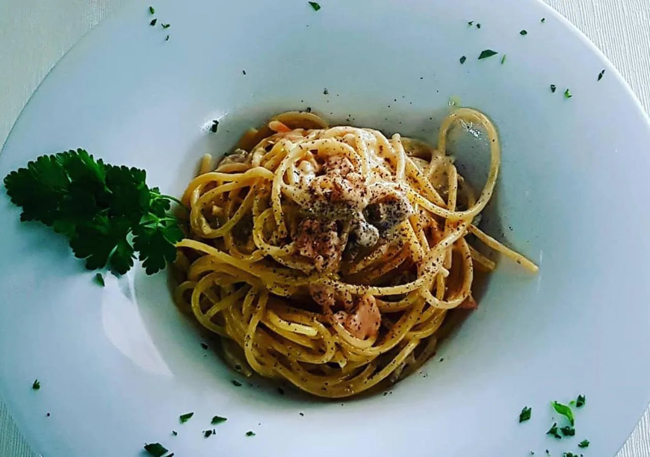 Food in HOTEL MERCURIO SUL MARE - Fish restaurant and private beach