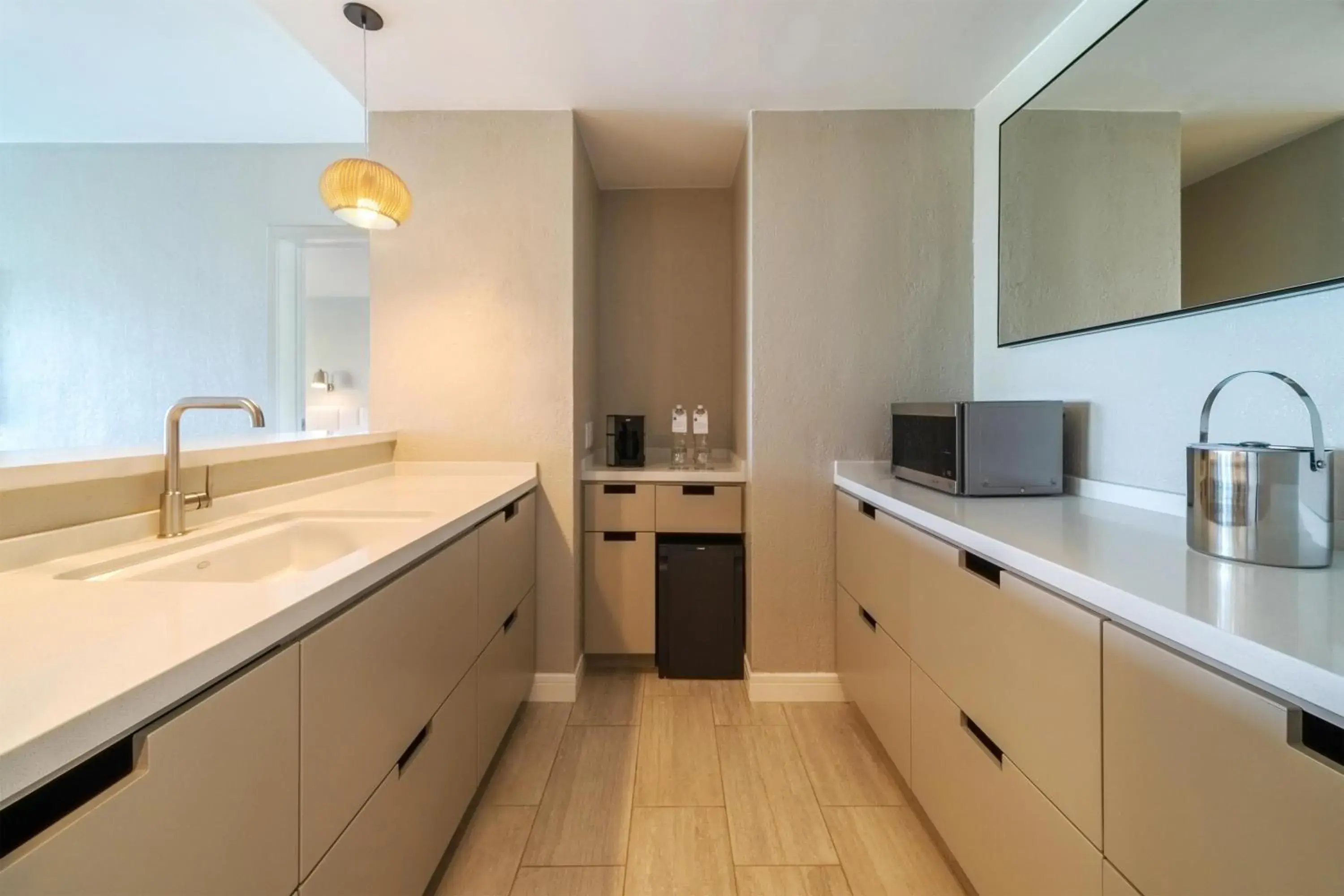 Photo of the whole room in Hyatt Regency Aruba Resort & Casino Photo of the whole room in Hyatt Regency Aruba Resort & Casino