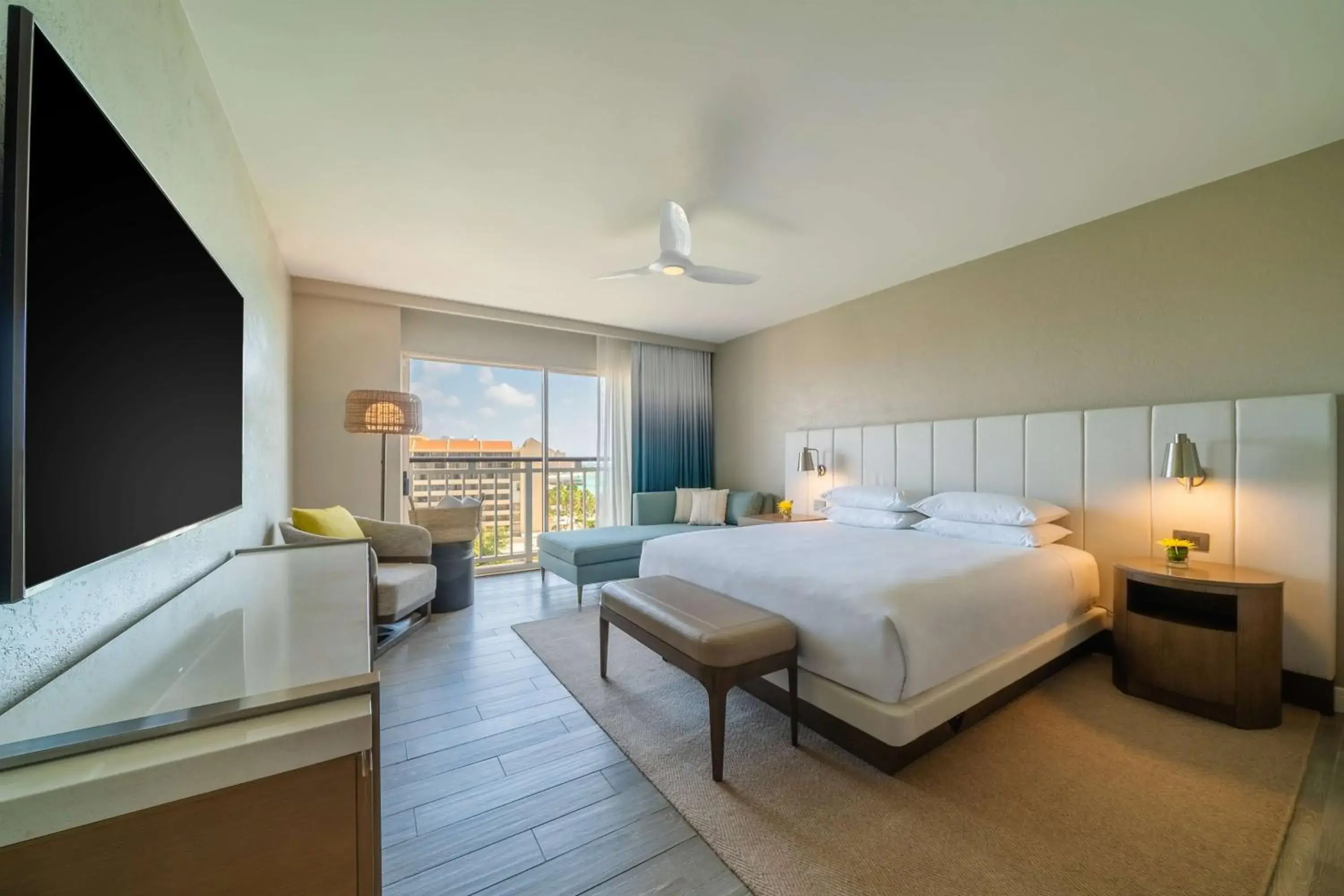 Bedroom, Bed in Hyatt Regency Aruba Resort & Casino Bedroom, Bed in Hyatt Regency Aruba Resort & Casino