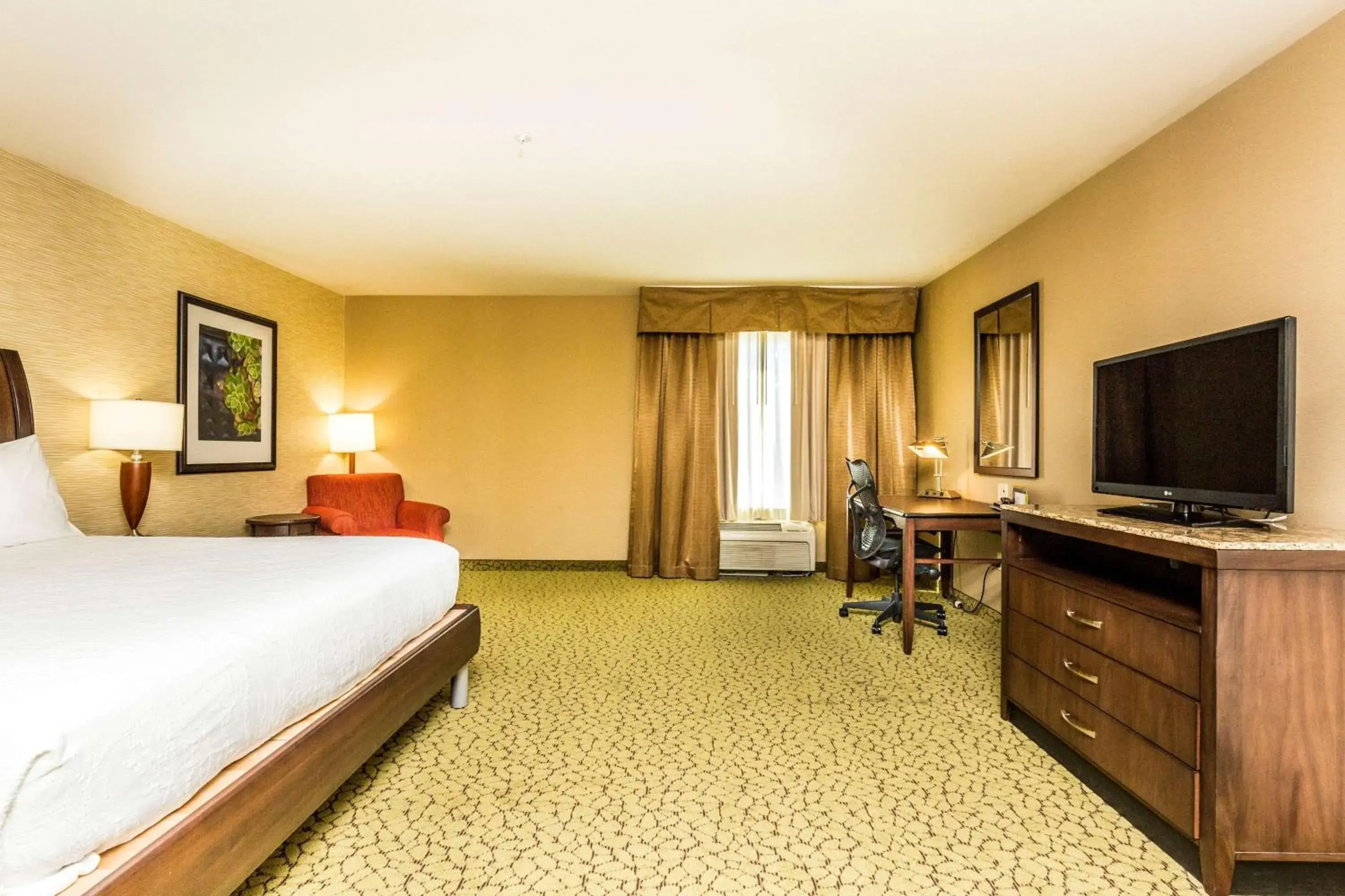 Bed in Hilton Garden Inn St. George Bed in Hilton Garden Inn St. George