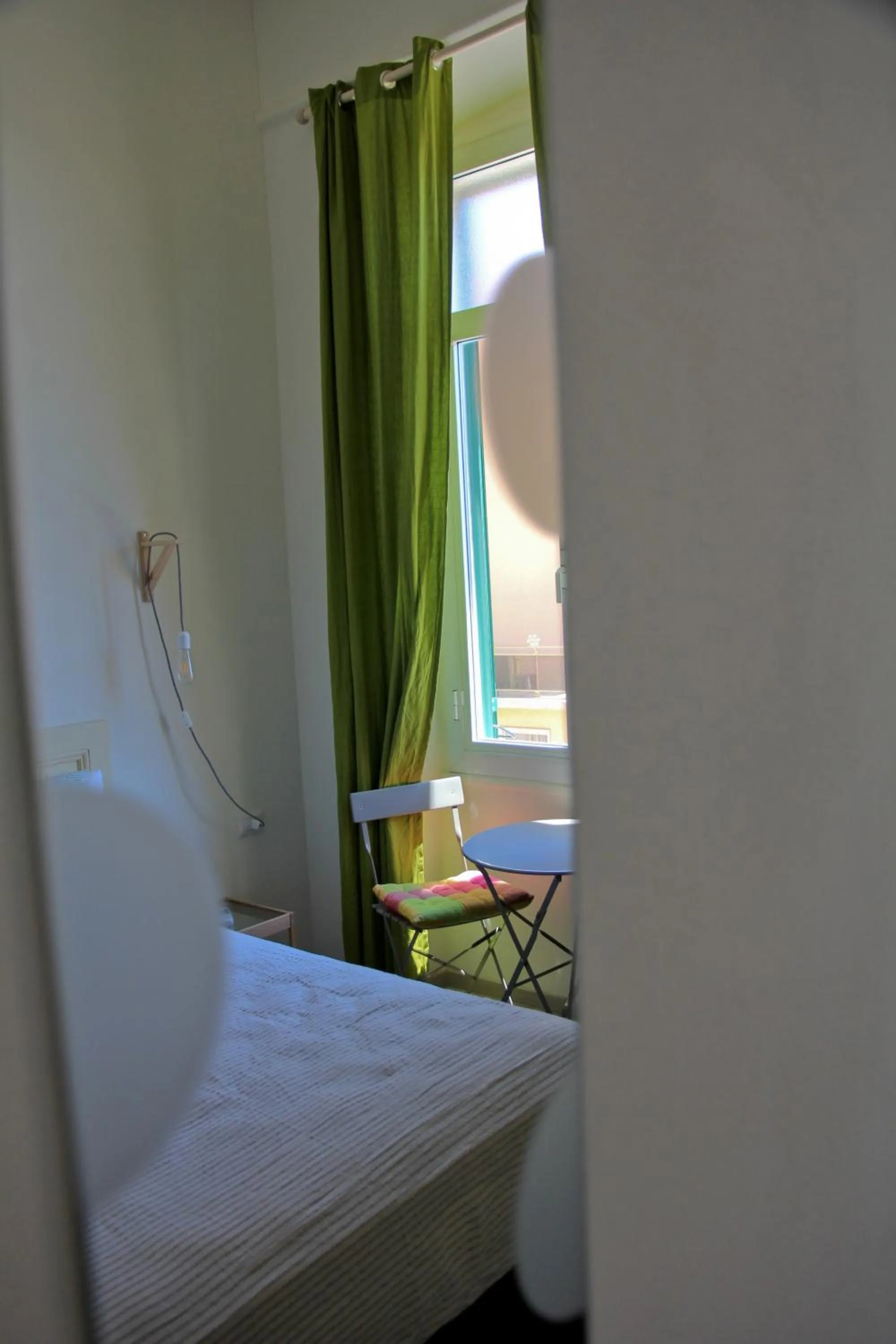 Seating area, Bed in Hotel Elandra