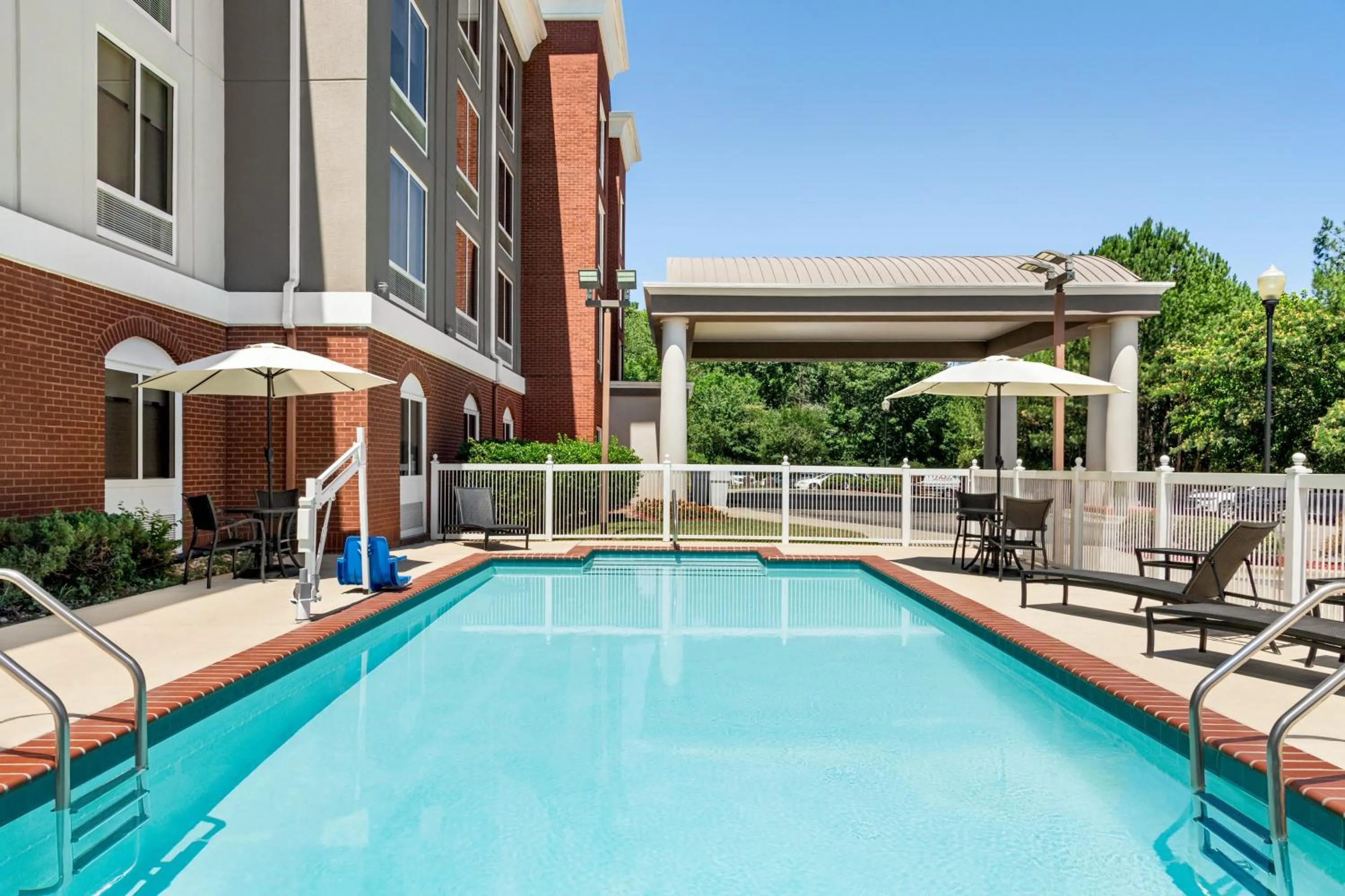 Holiday Inn Express Birmingham Irondale East by IHG