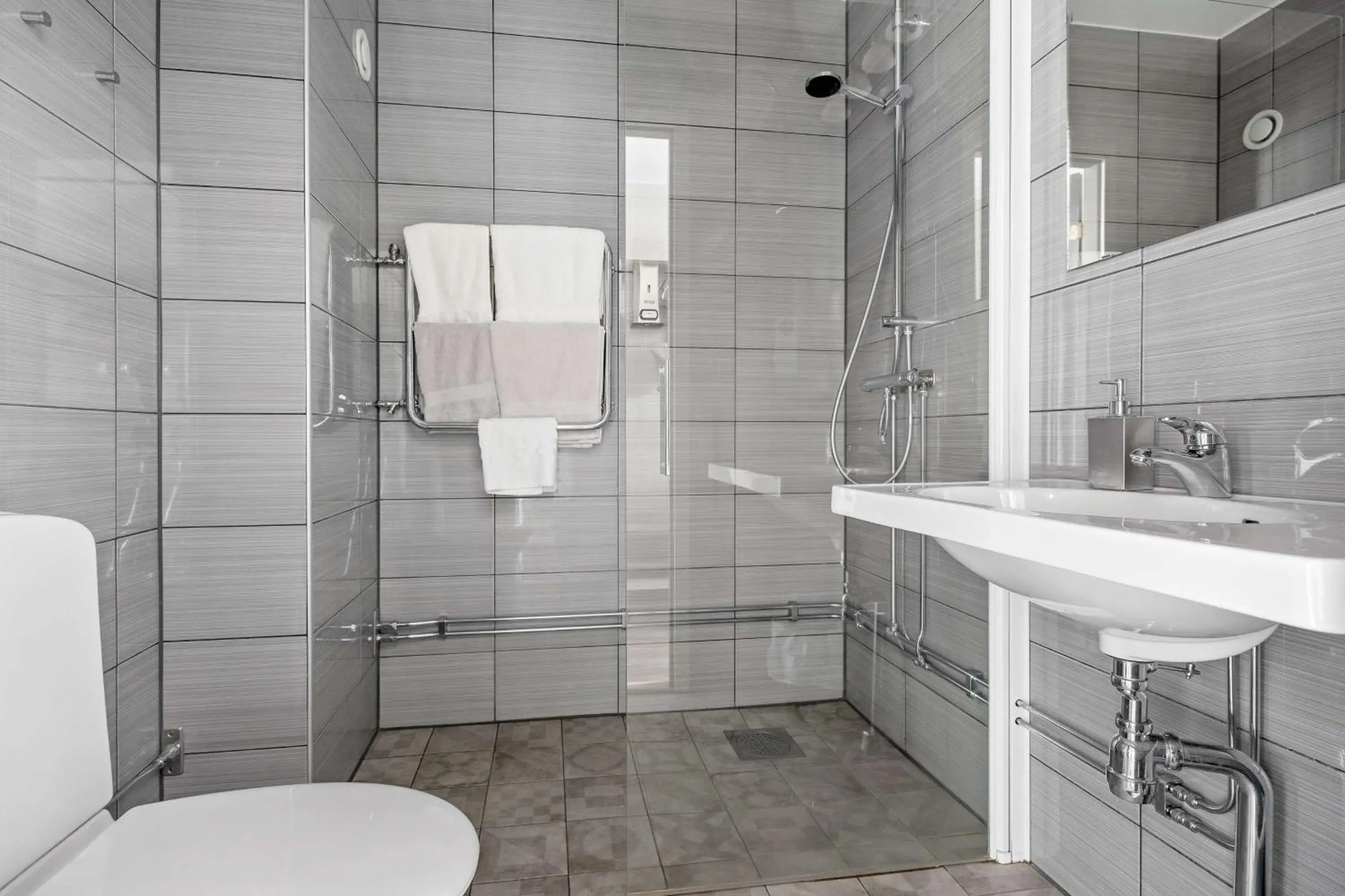 Bathroom in Best Western Hotell Ett Bathroom in Best Western Hotell Ett