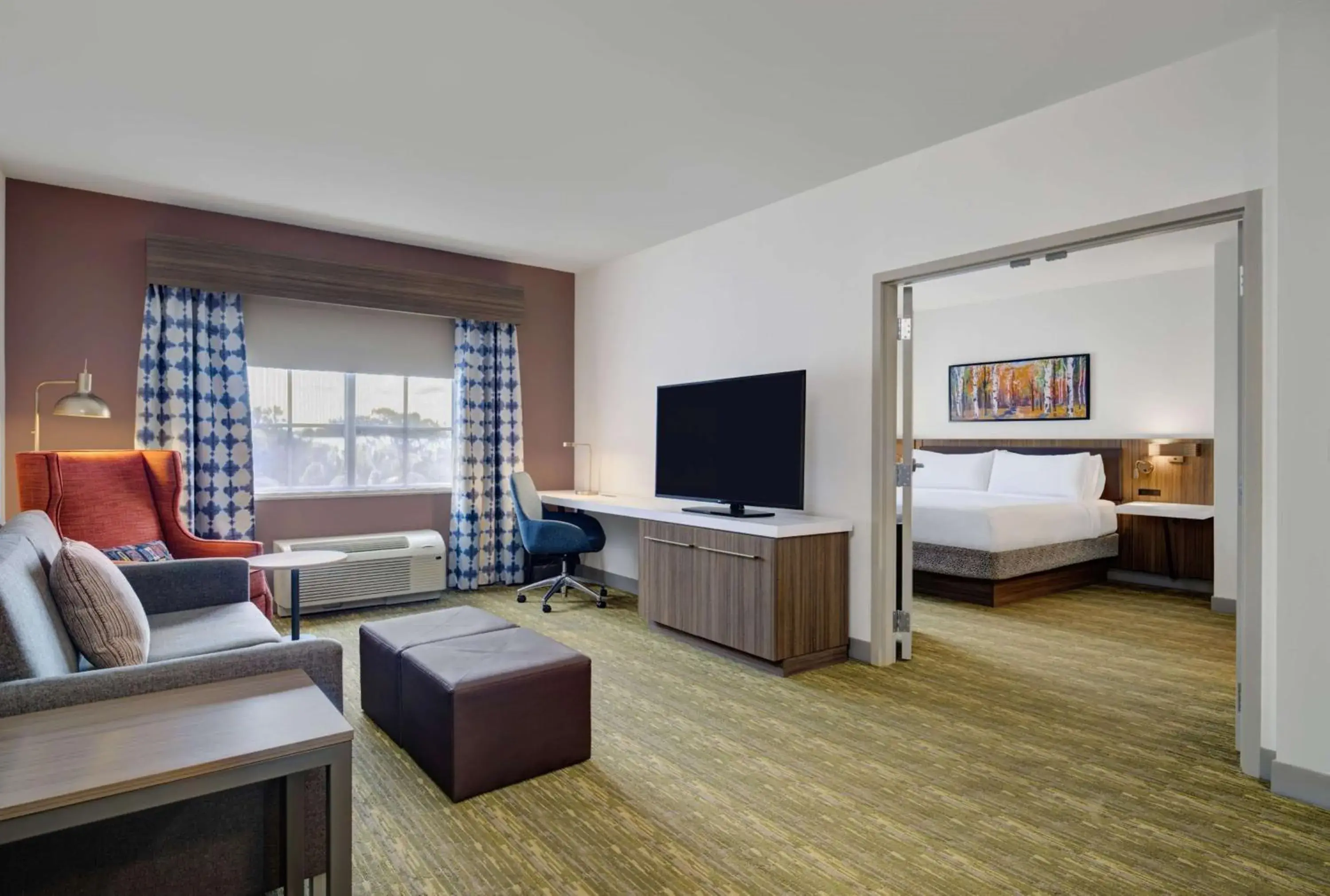 Living room, Bed in Hilton Garden Inn at PGA Village/Port St. Lucie Living room, Bed in Hilton Garden Inn at PGA Village/Port St. Lucie