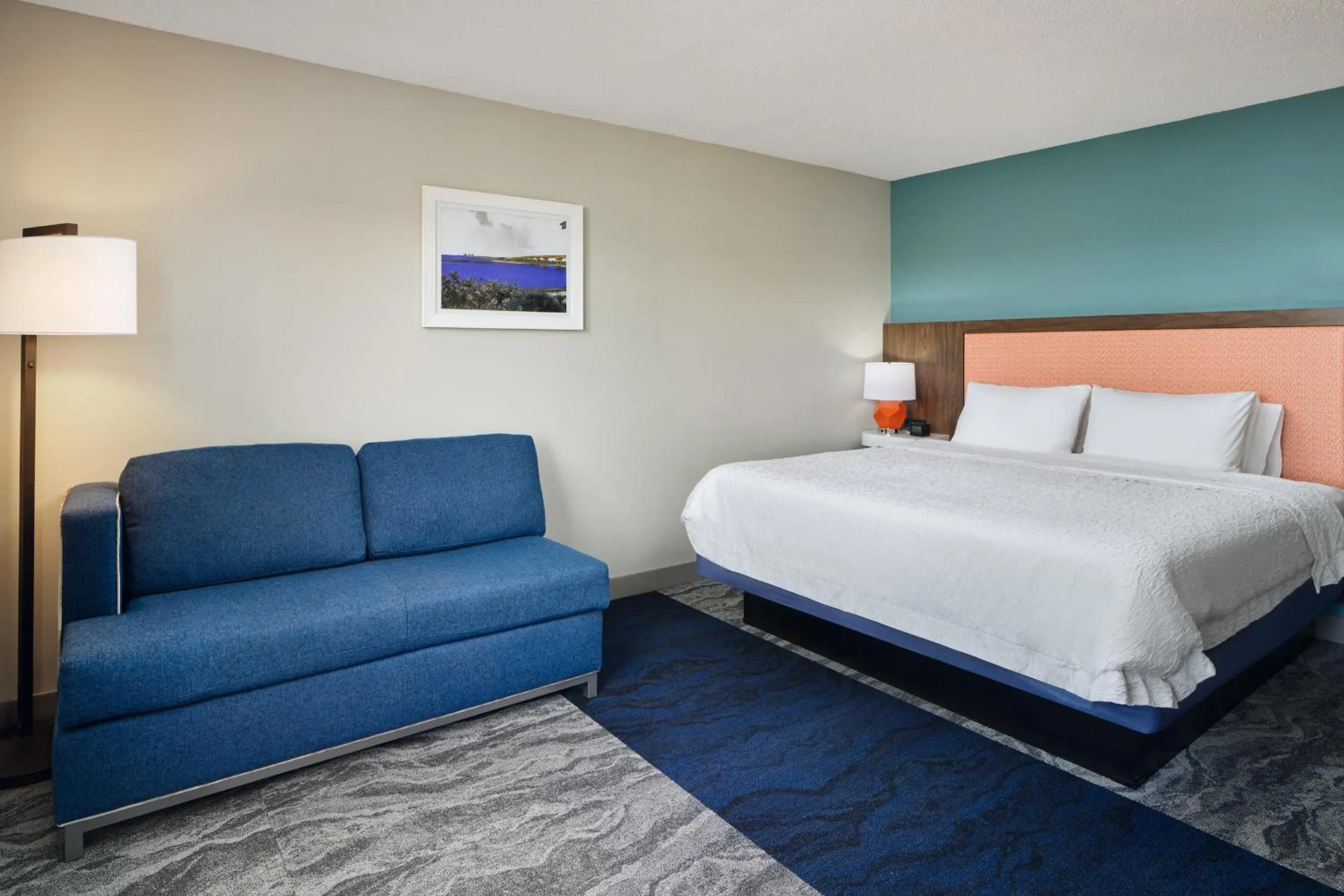 Bedroom, Bed in Hampton Inn Melbourne-Viera