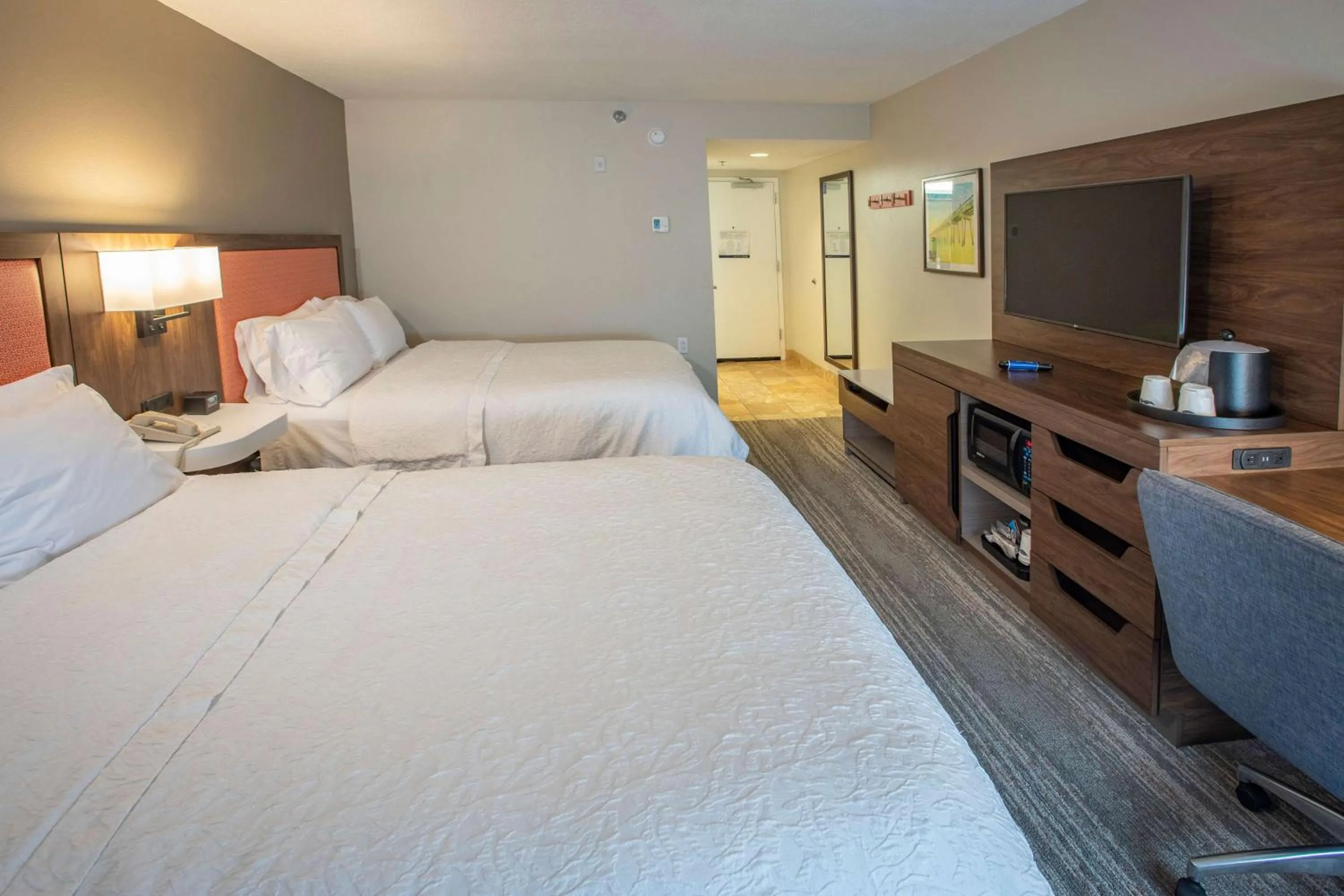 Bed in Hampton Inn Pensacola-Airport