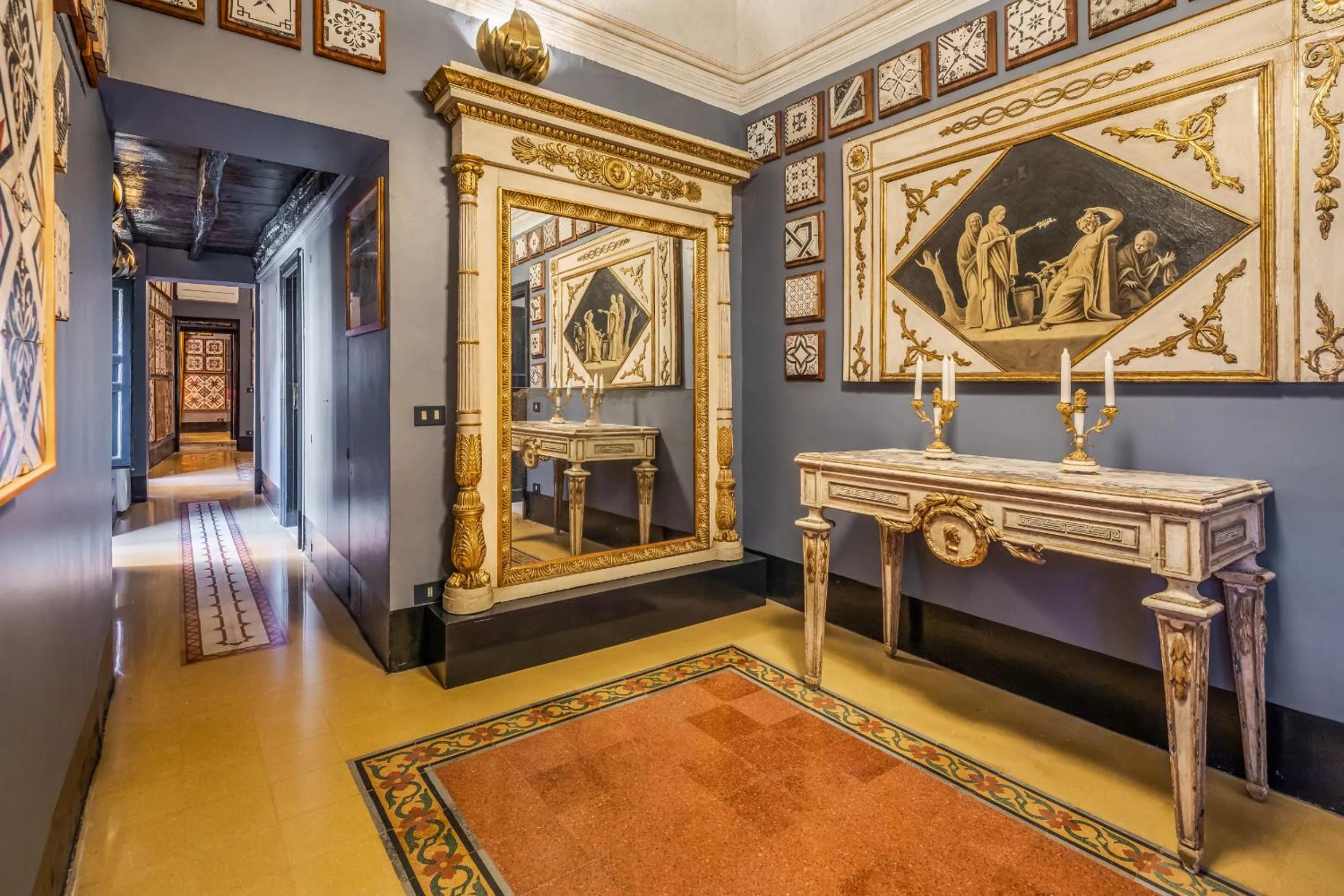 Decorative detail in Le Stanze al Genio di Darlon