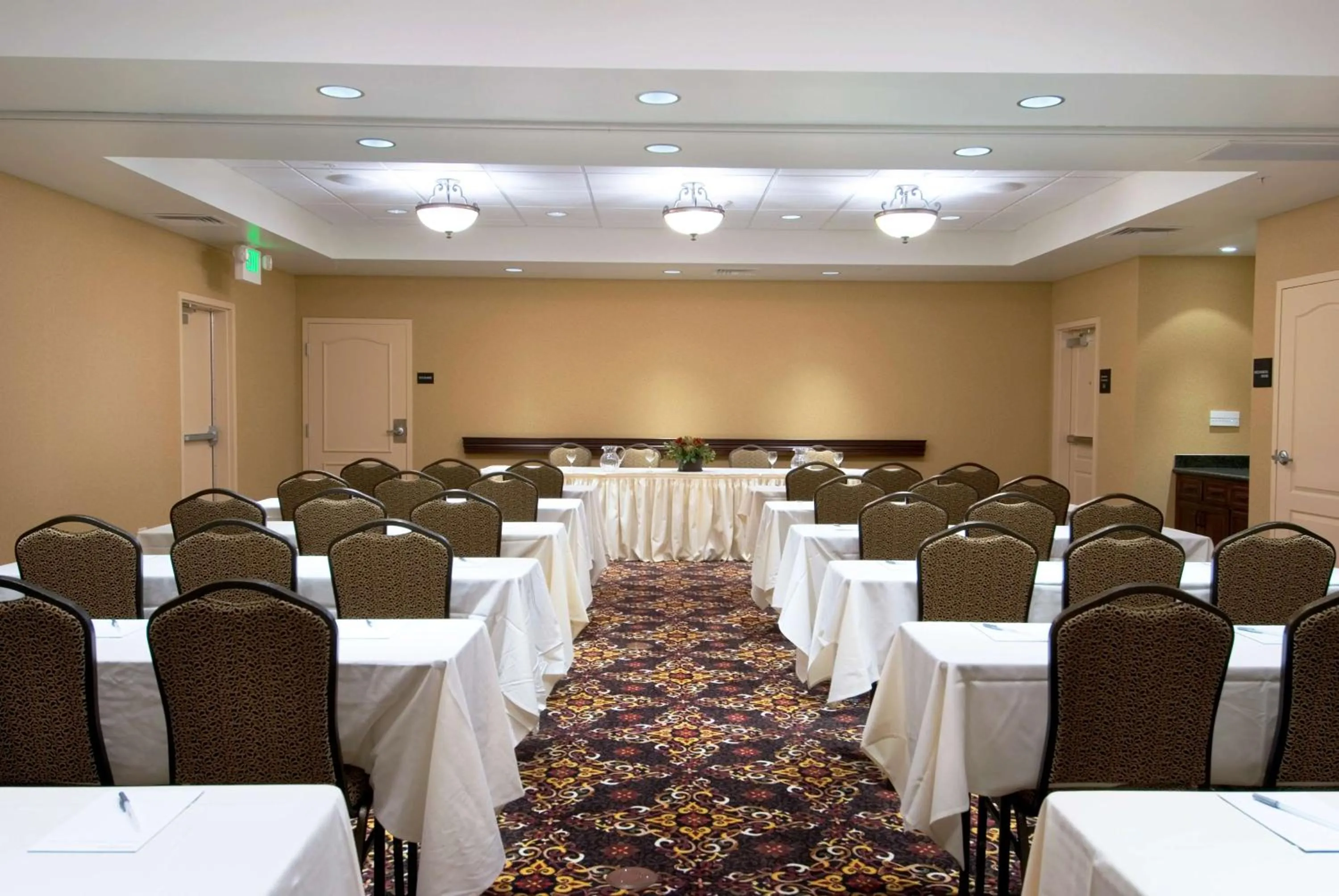 Meeting/conference room in Hampton Inn & Suites Lodi