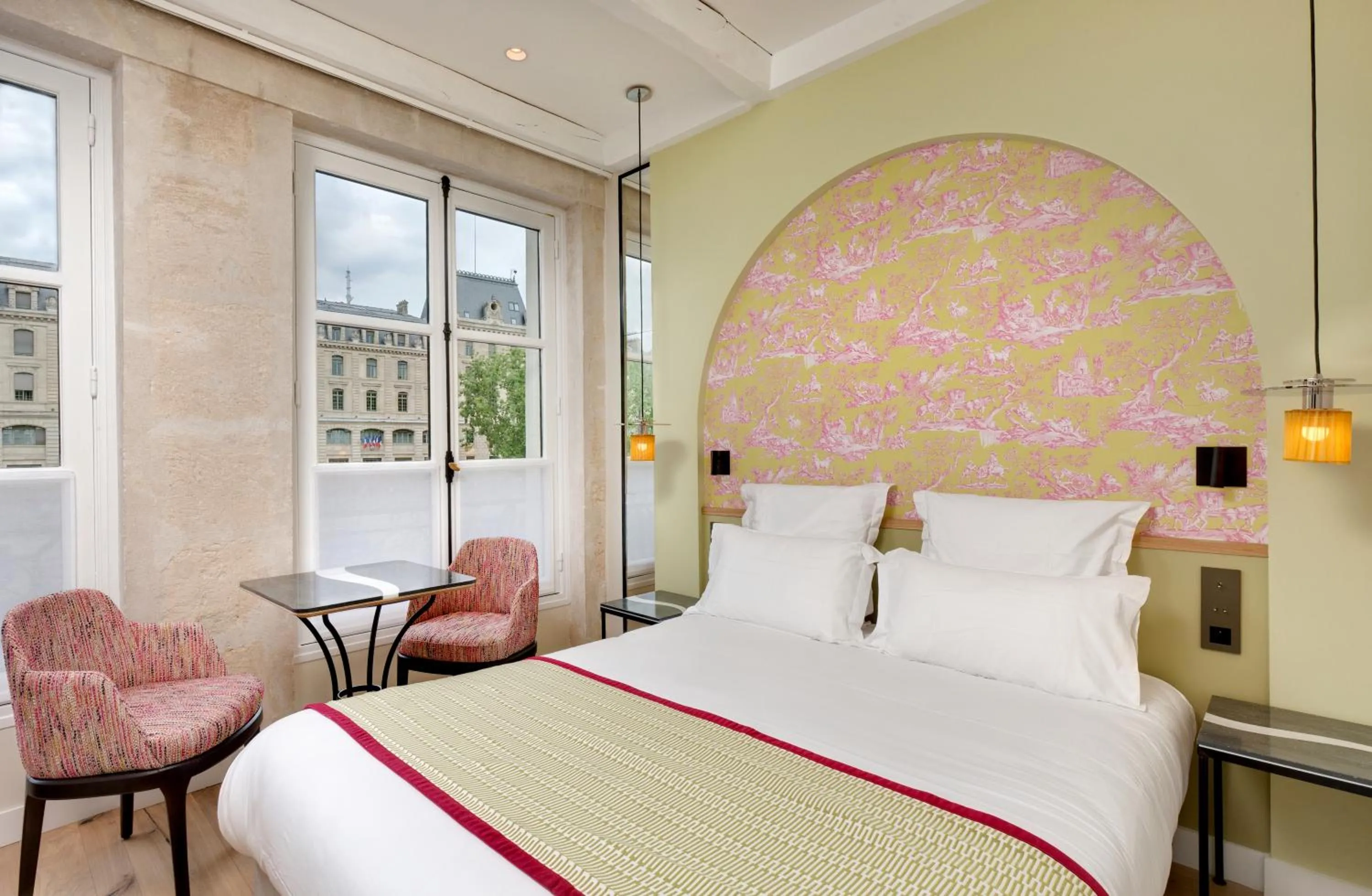 Bedroom, Bed in Les Rives de Notre-Dame